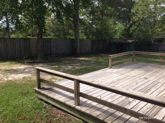 SOUTHVIEW EST LOT 10 BLK D - Residential