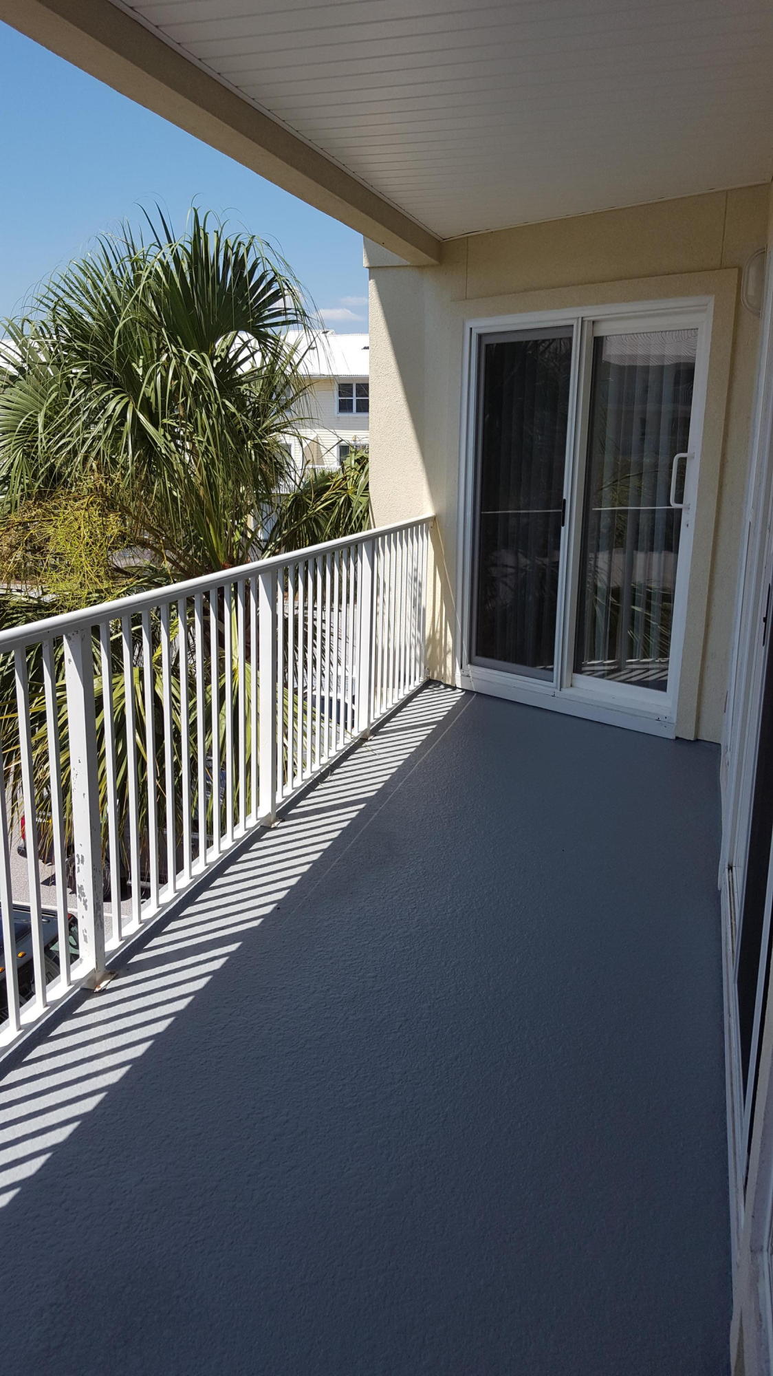 GULF ISLAND CONDOS - Residential