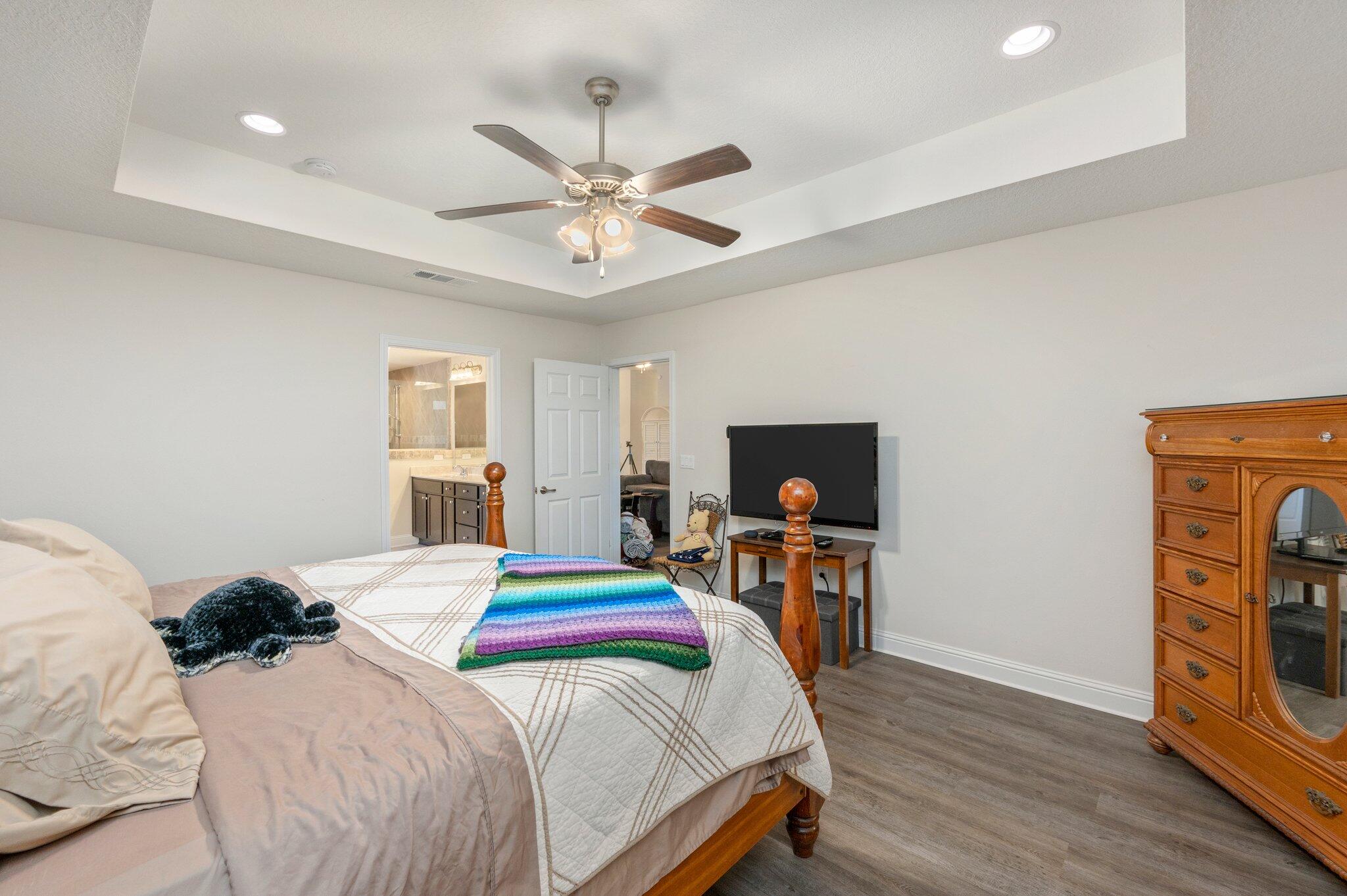 Nature Lake - Residential