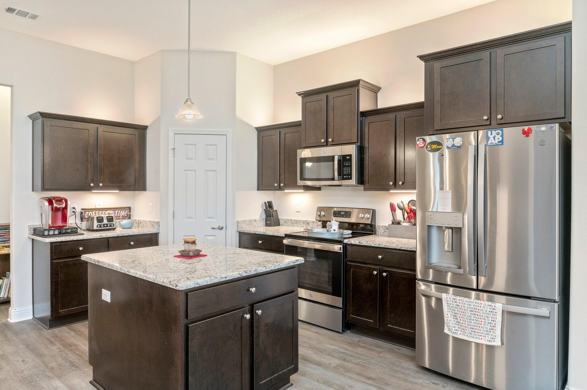 Nature Lake - Residential