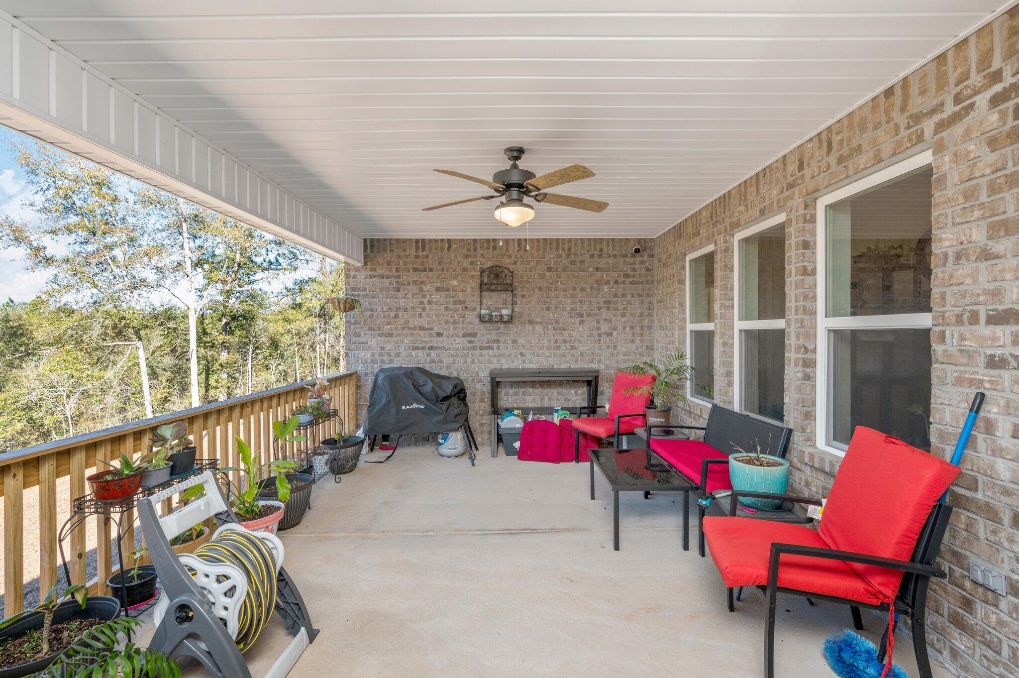 Nature Lake - Residential