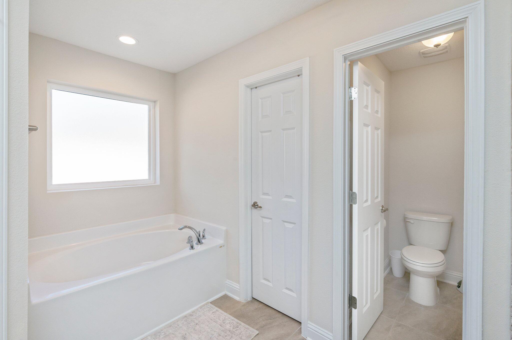 Nature Lake - Residential