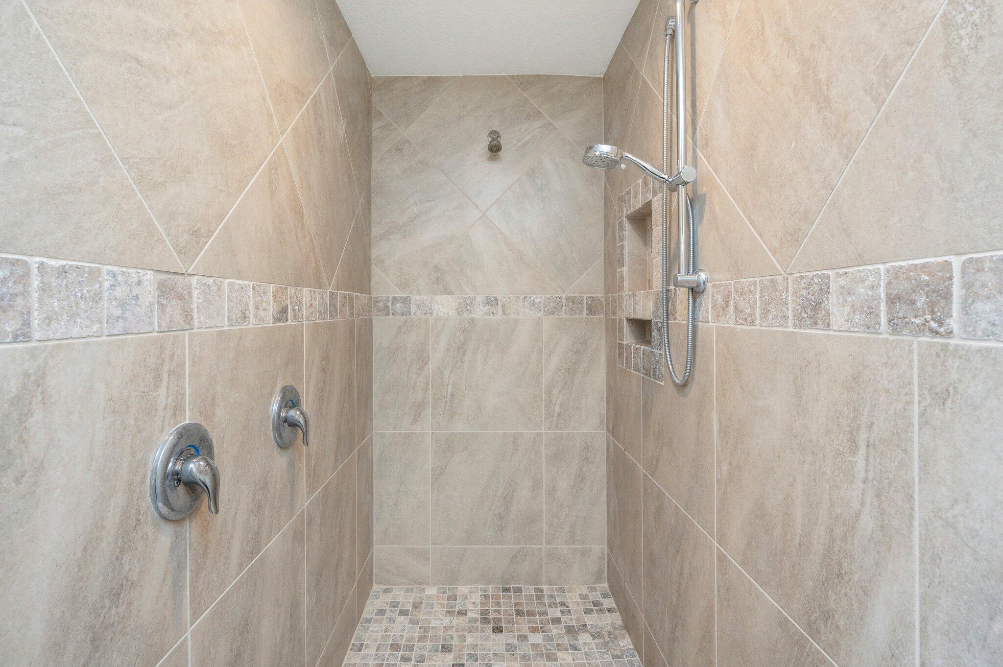 Nature Lake - Residential