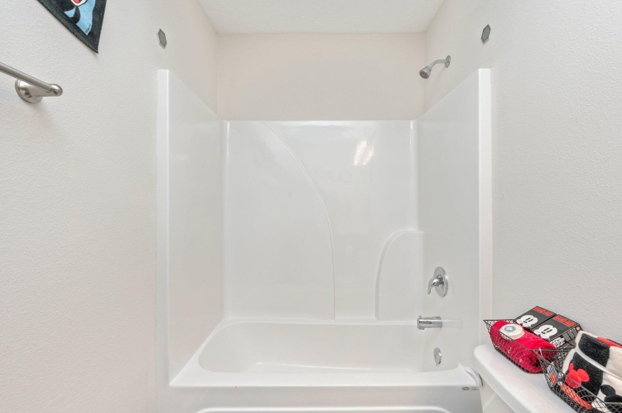 Nature Lake - Residential