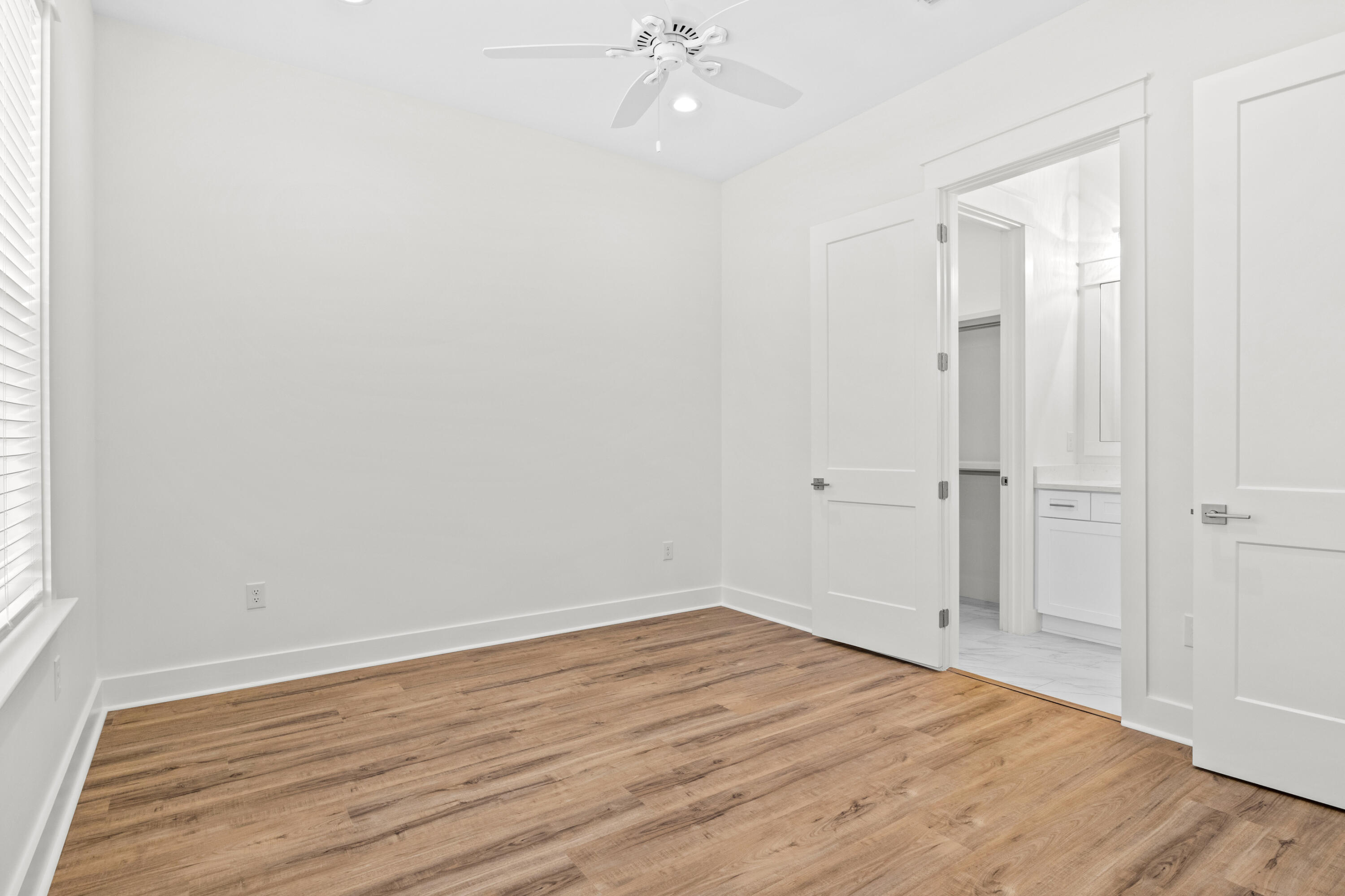 DAUGHETTES 1ST ADDITION - Residential