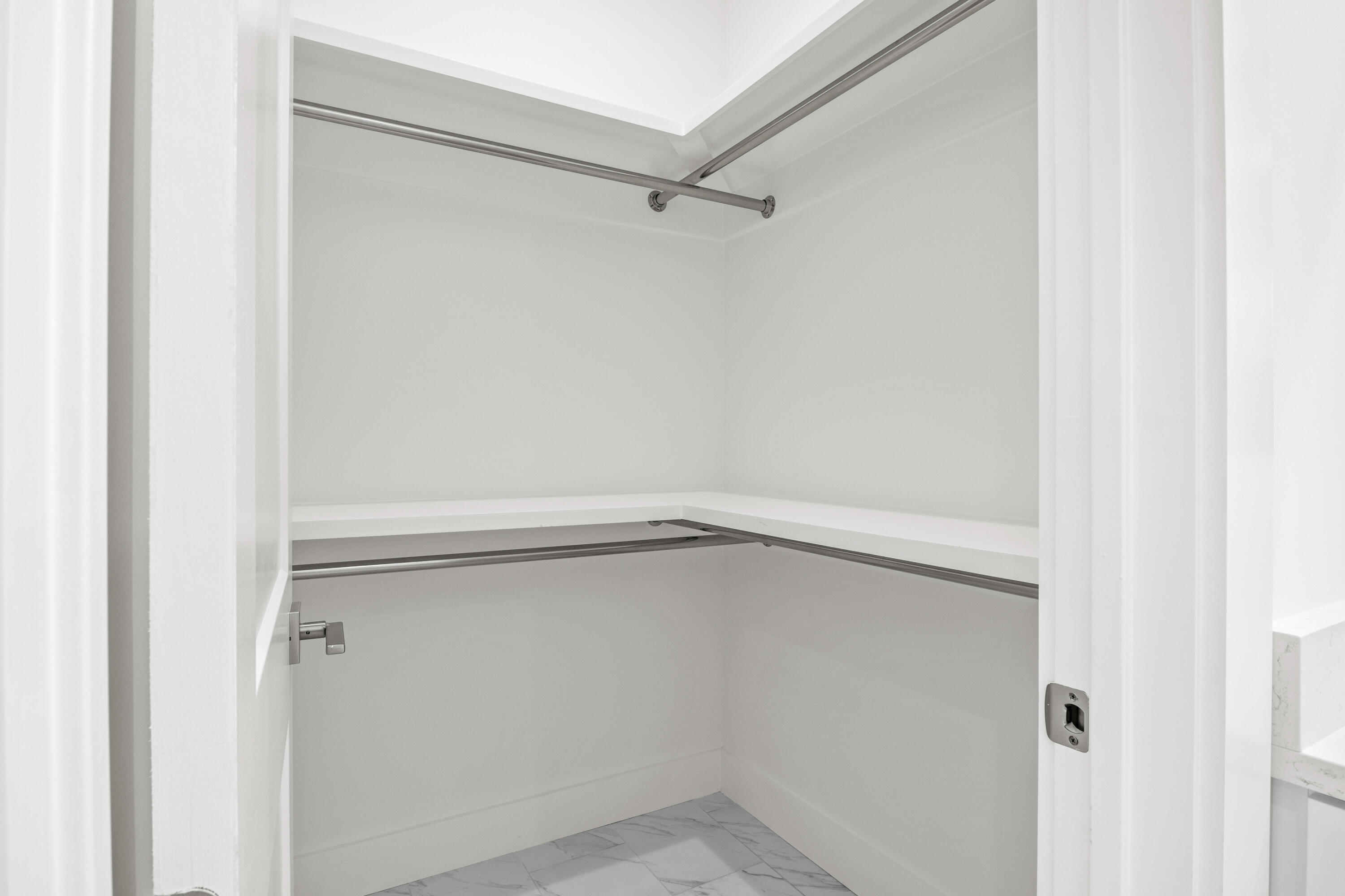 DAUGHETTES 1ST ADDITION - Residential