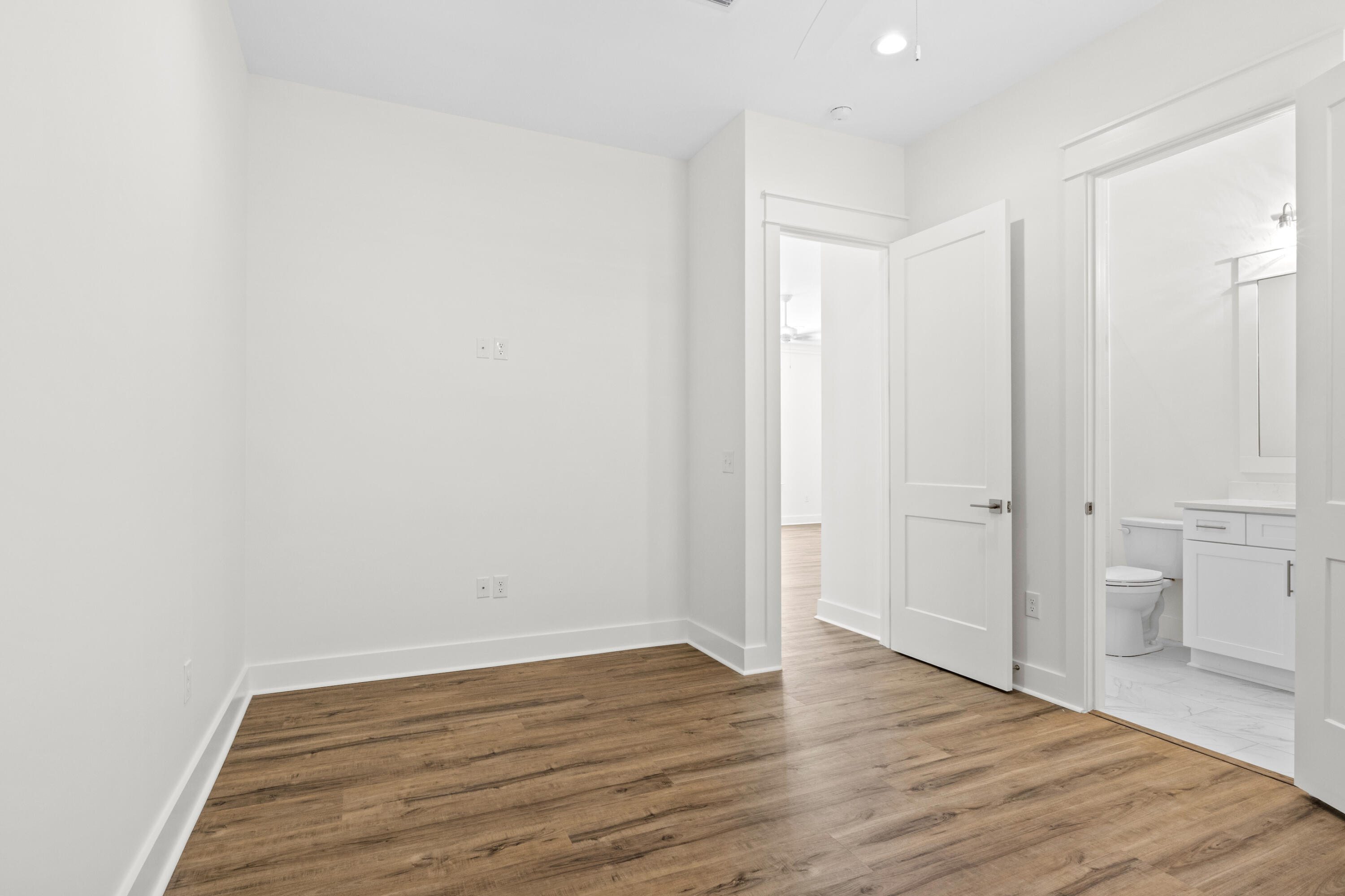 DAUGHETTES 1ST ADDITION - Residential