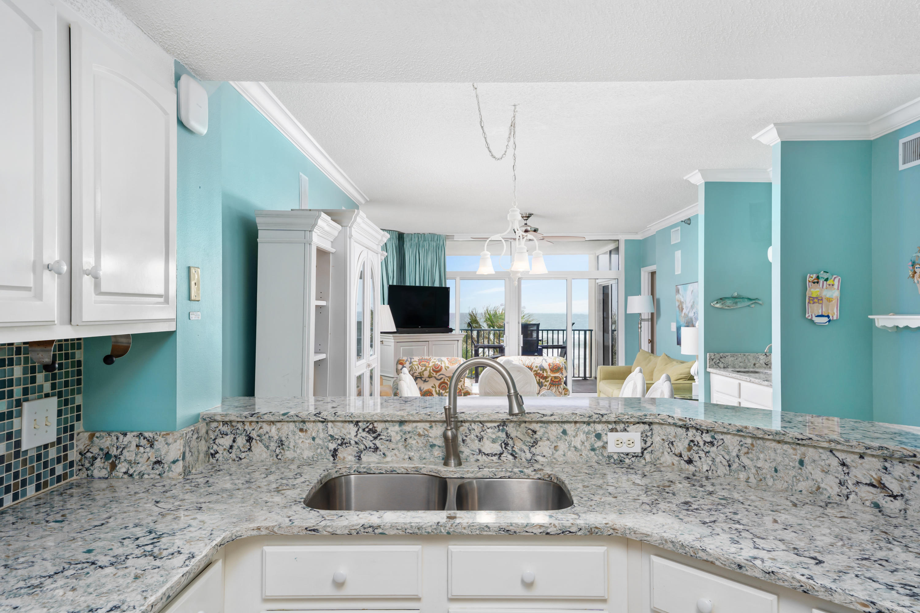 JADE EAST TOWERS CONDO - Residential