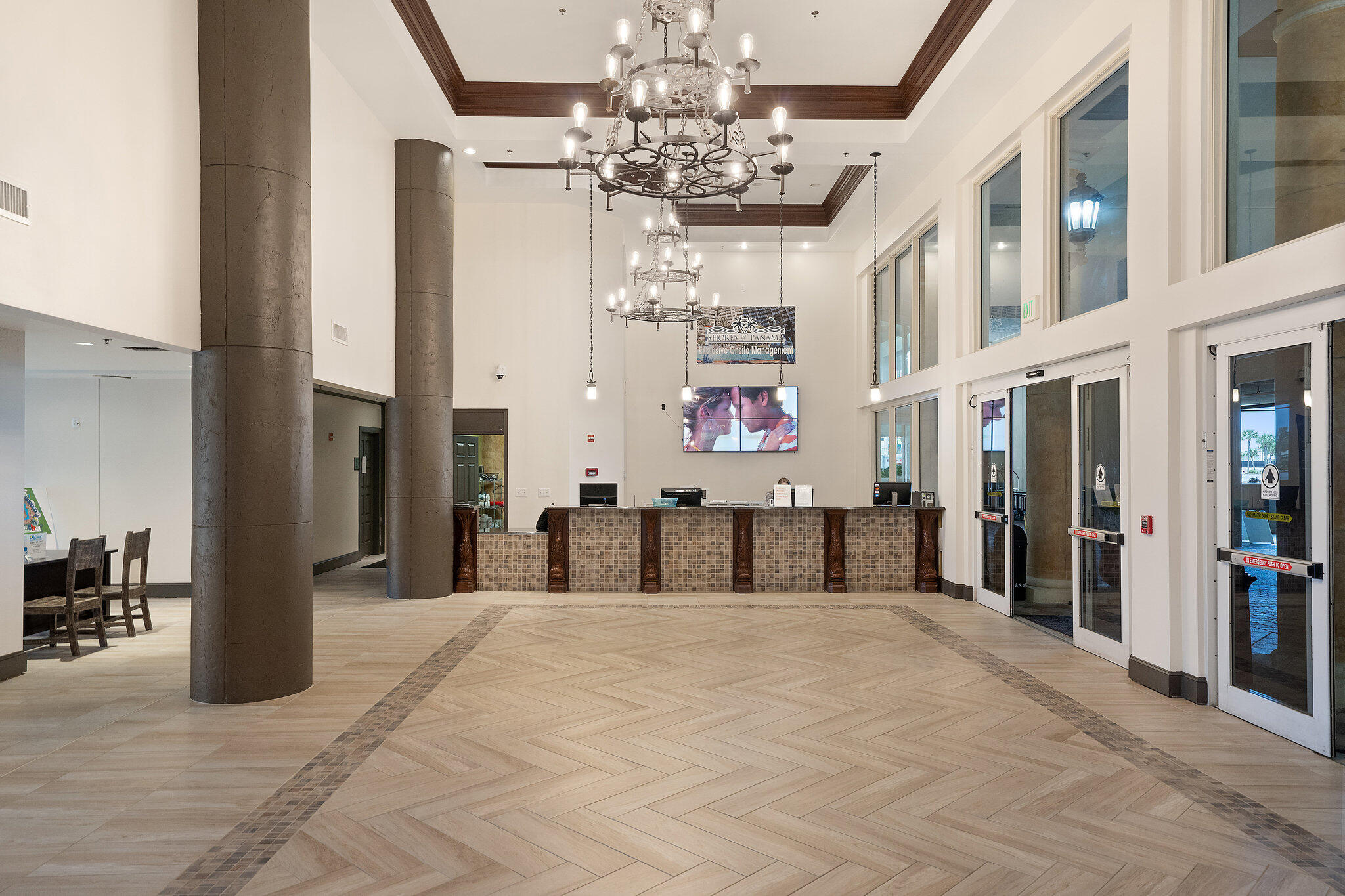 SHORES OF PANAMA - Residential