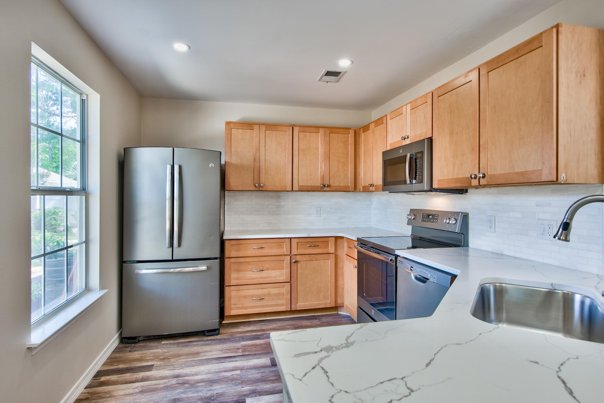 BAY BRIDGE LANDING PH 2 - Residential Lease