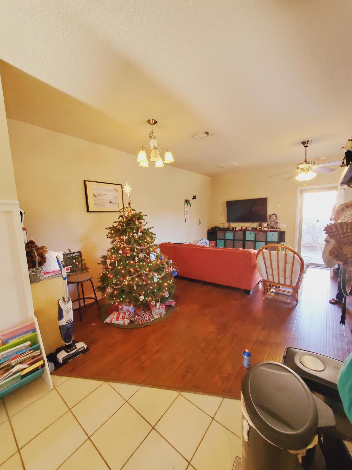 RESERVE POINTE - Residential