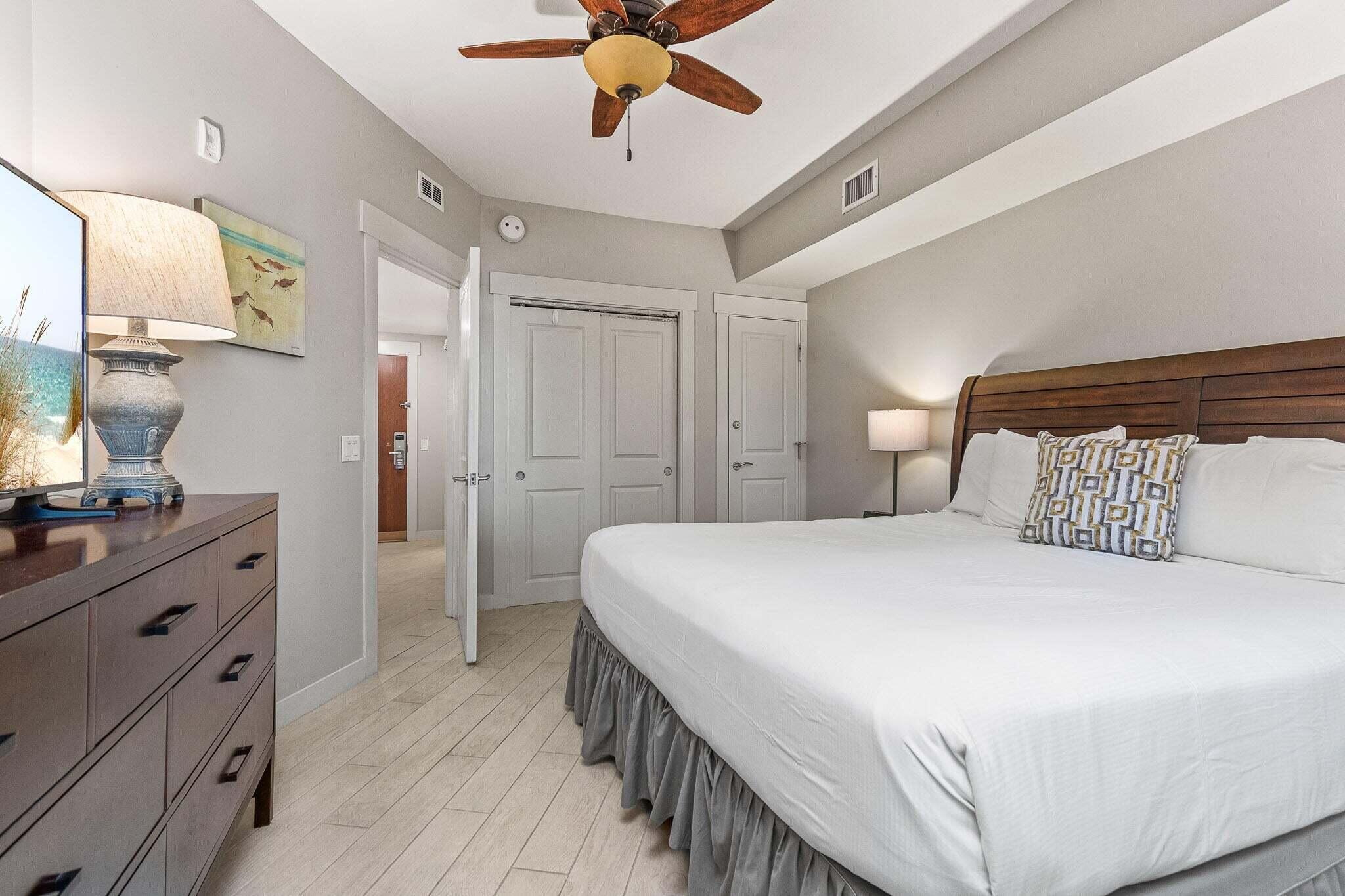 BAHIA CONDO - Residential