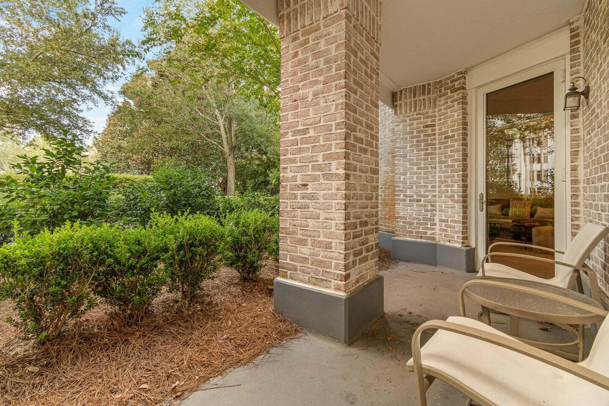 BAHIA CONDO - Residential