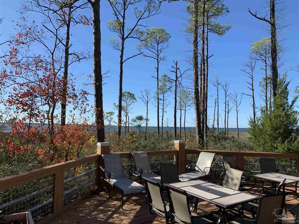 BAHIA CONDO - Residential