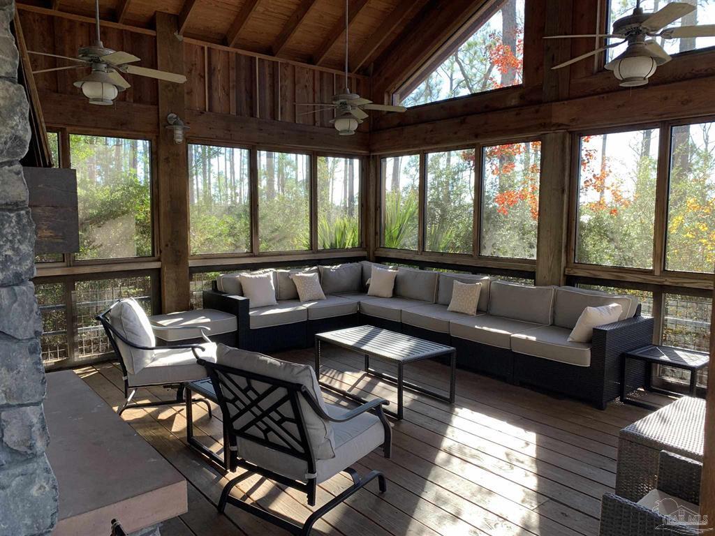 BAHIA CONDO - Residential