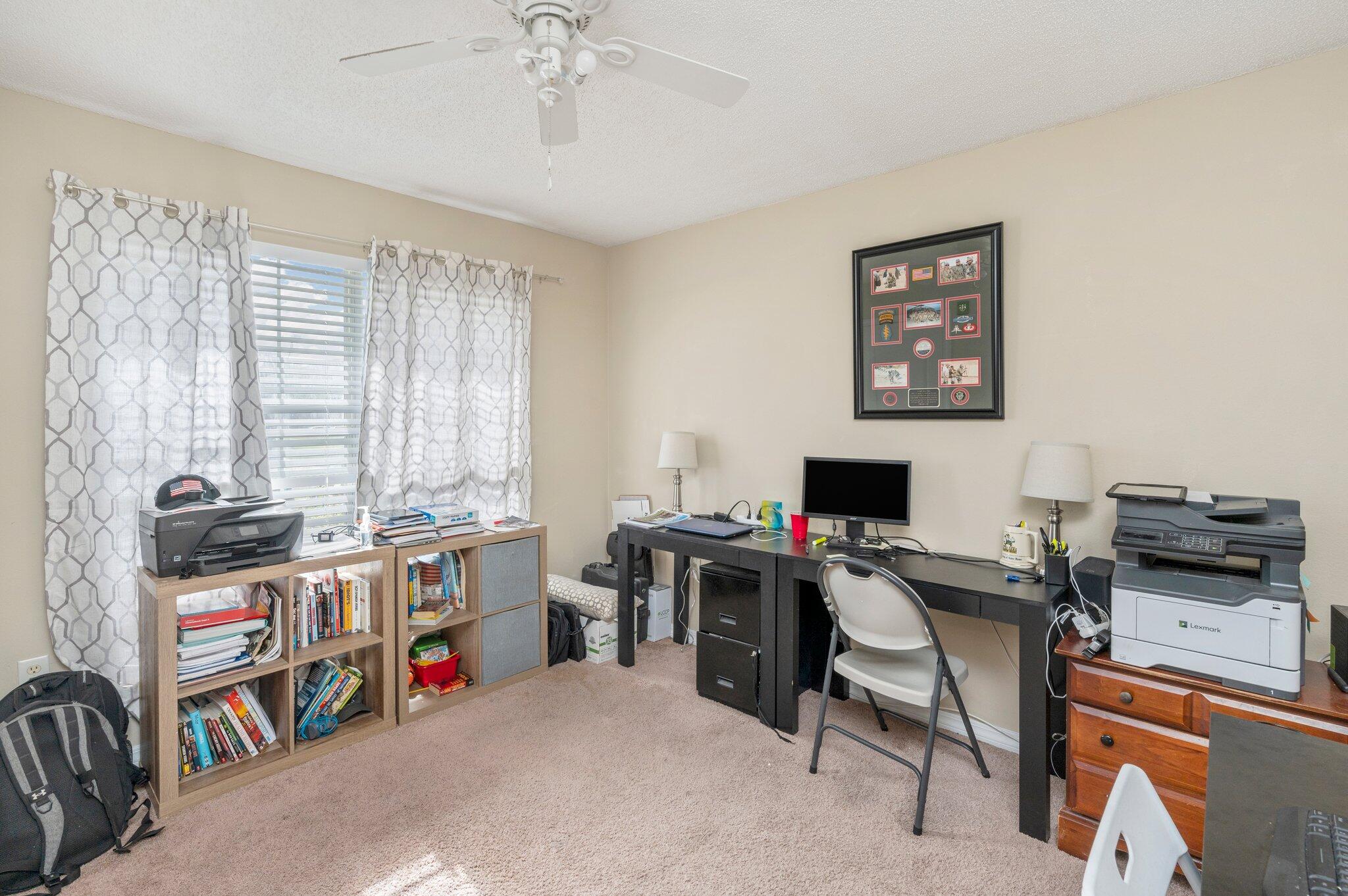 PARADISE RETREAT - Residential