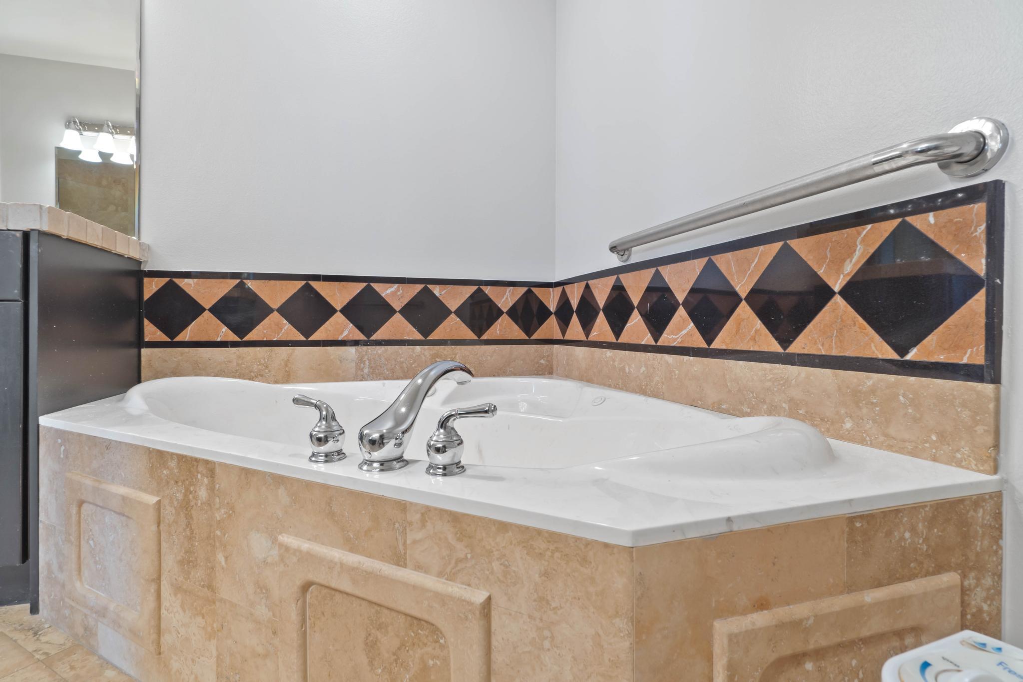 SIDES MORENO POINT WEST - Residential