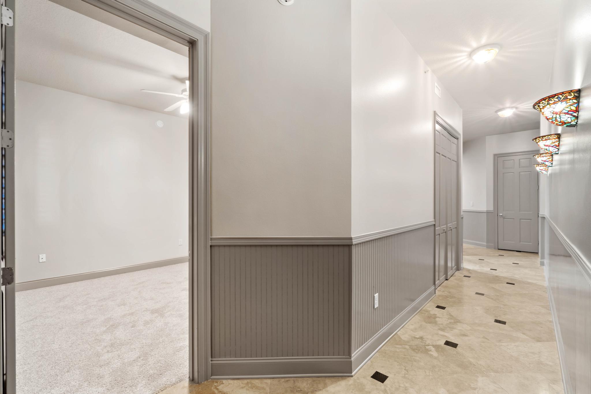 SIDES MORENO POINT WEST - Residential