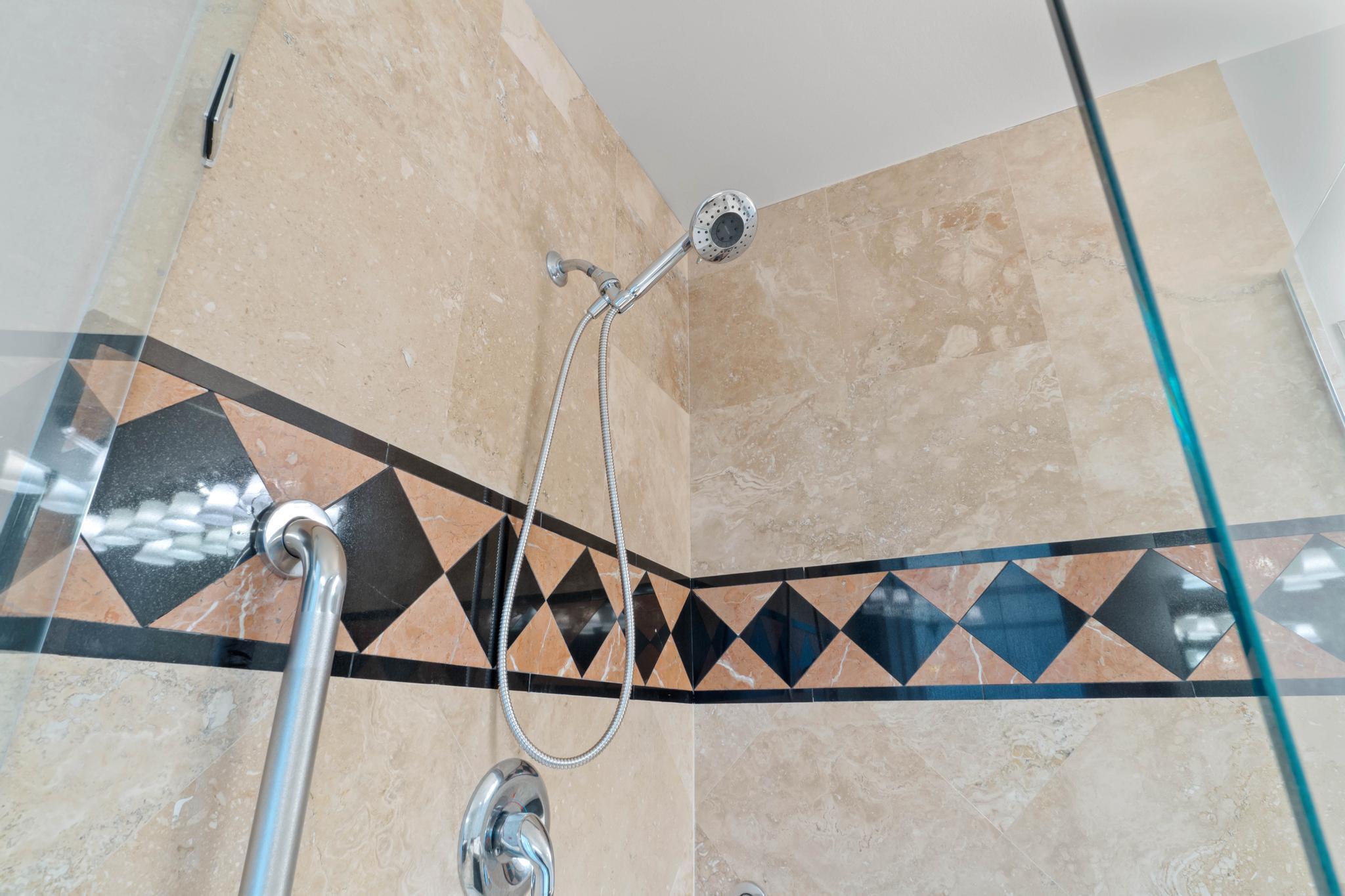 SIDES MORENO POINT WEST - Residential