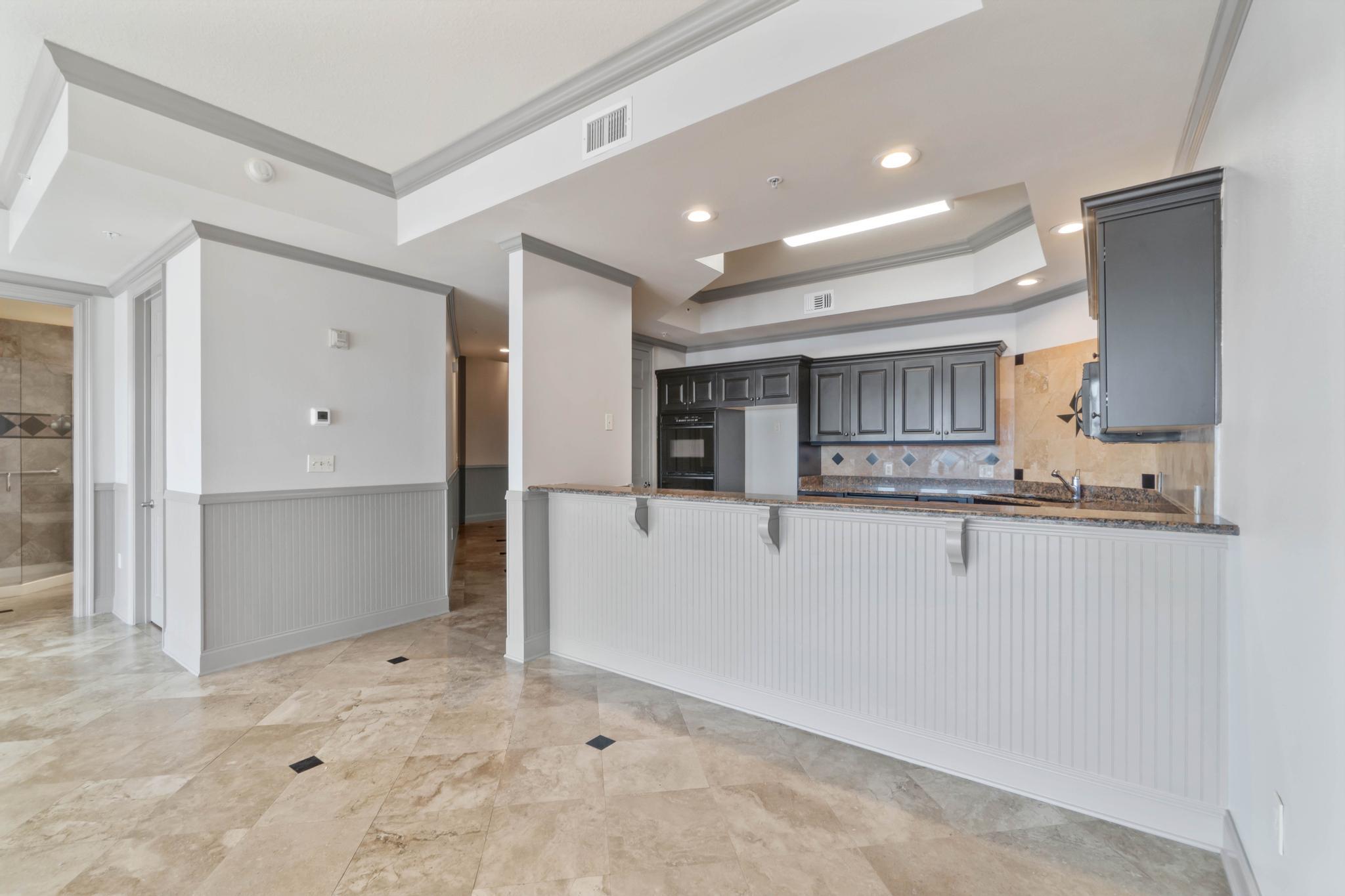 SIDES MORENO POINT WEST - Residential