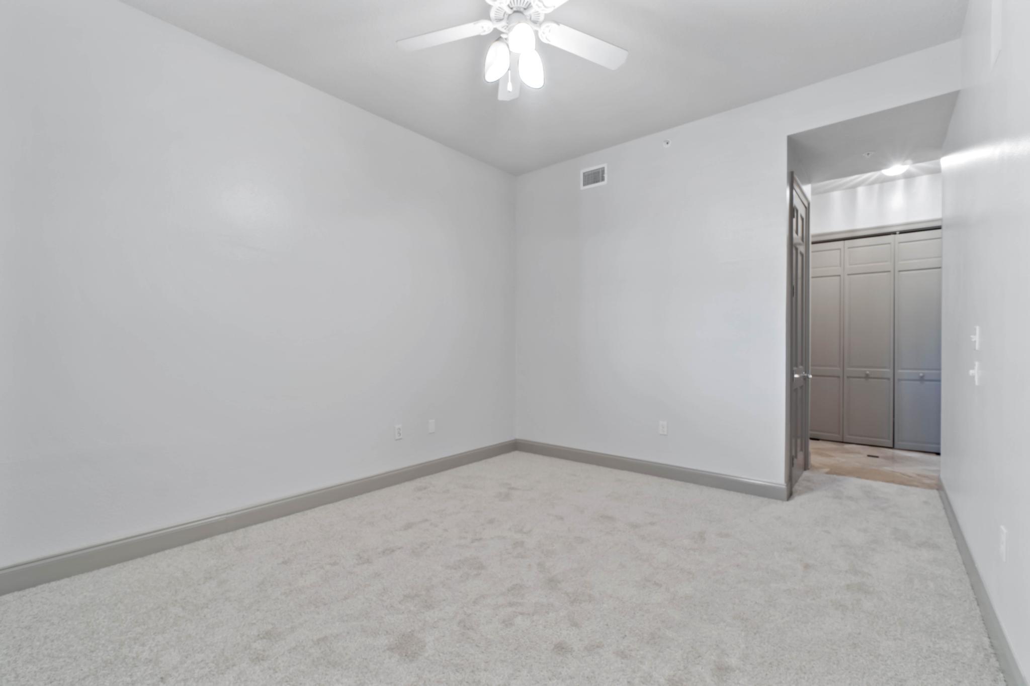 SIDES MORENO POINT WEST - Residential