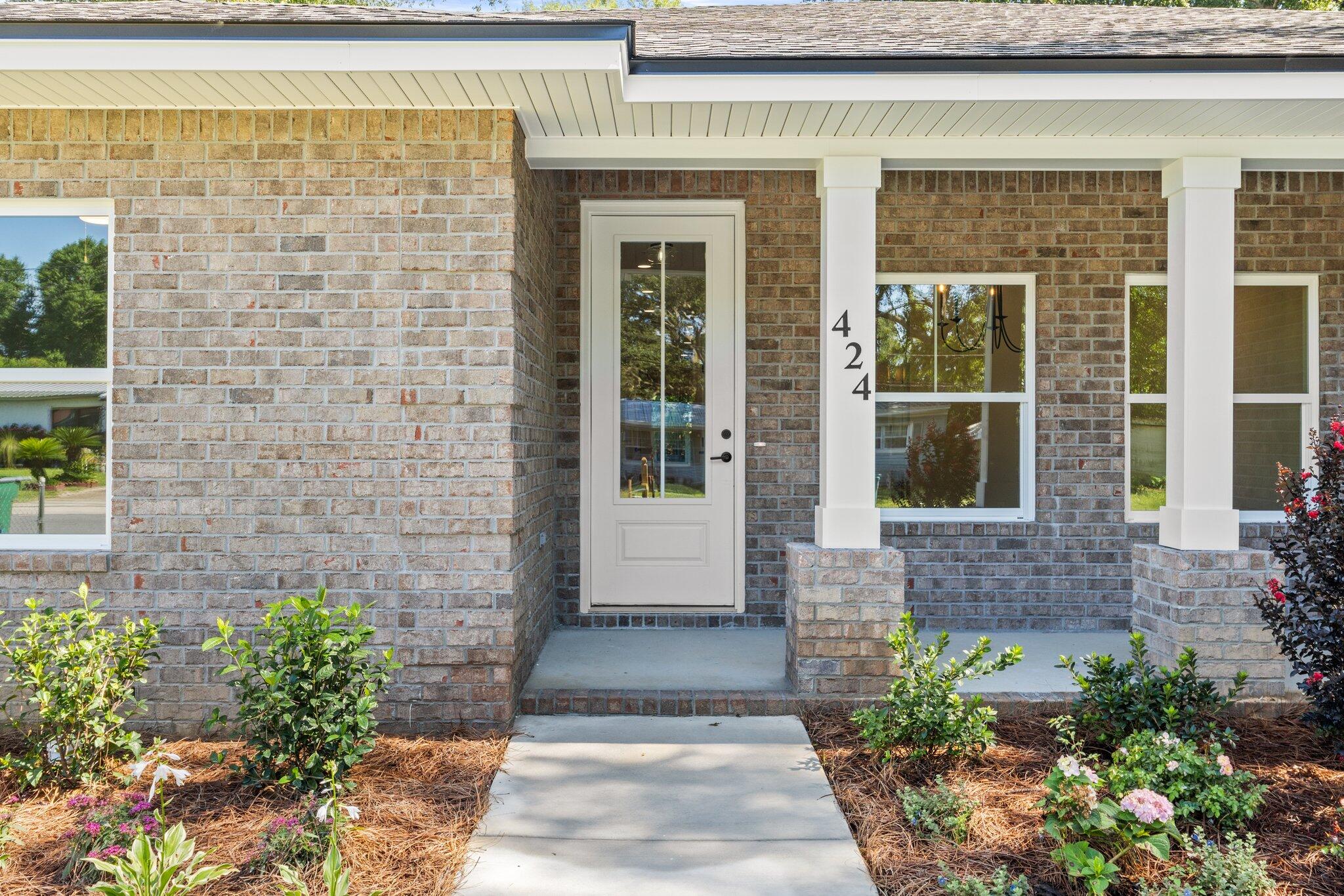 RE S/D RACE TRACK RD S/D LOT 17 BLK F - Residential