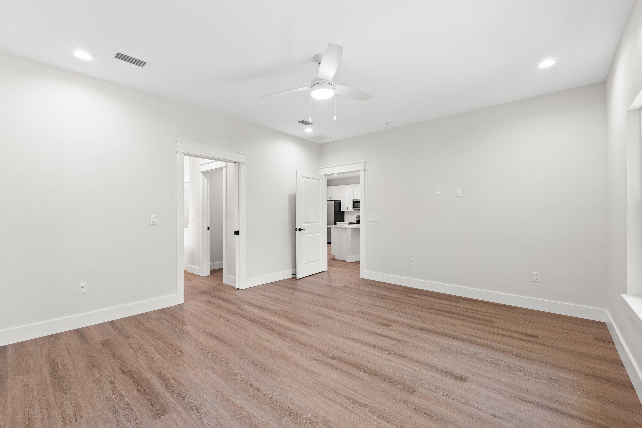RE S/D RACE TRACK RD S/D LOT 17 BLK F - Residential