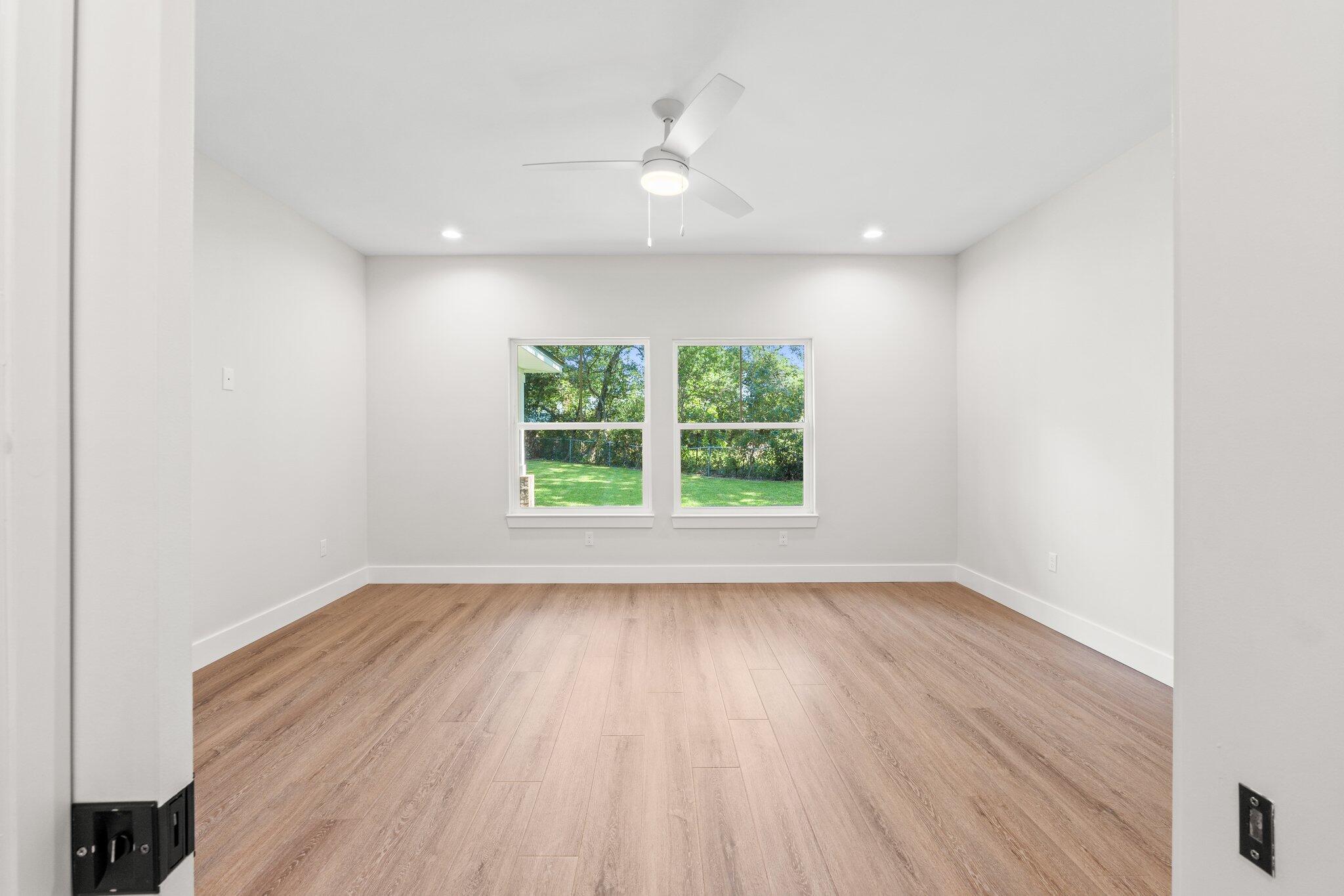 RE S/D RACE TRACK RD S/D LOT 17 BLK F - Residential