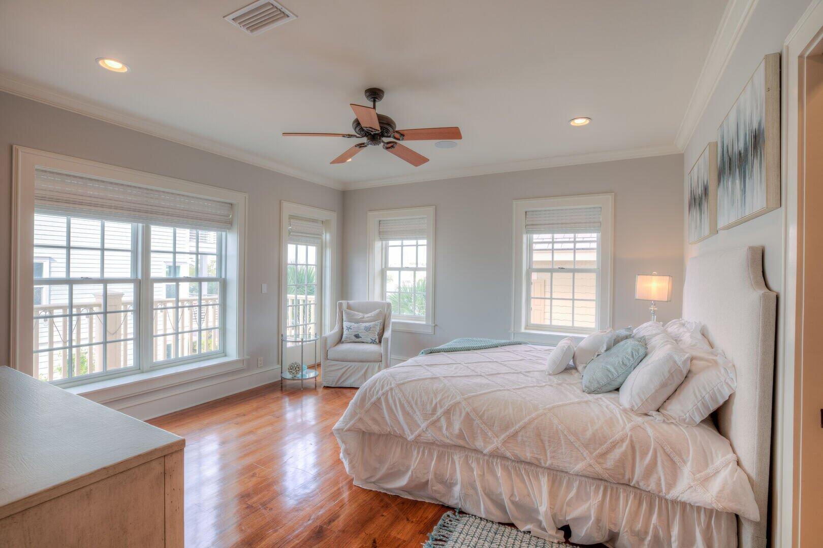 PROMINENCE/LUXURY TOWNHOMES - Residential