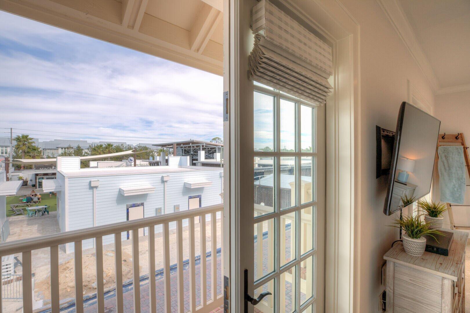PROMINENCE/LUXURY TOWNHOMES - Residential