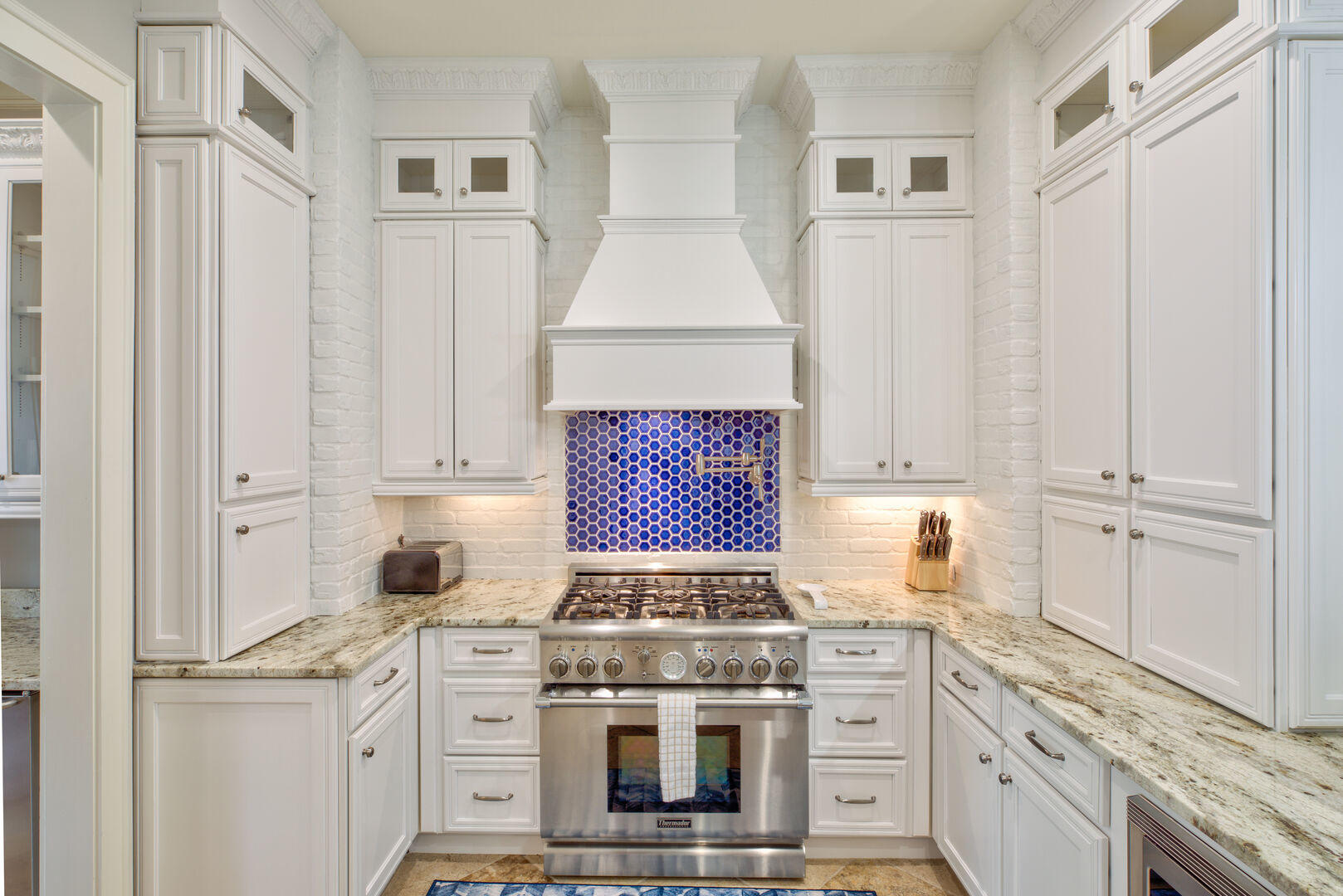 PROMINENCE/LUXURY TOWNHOMES - Residential