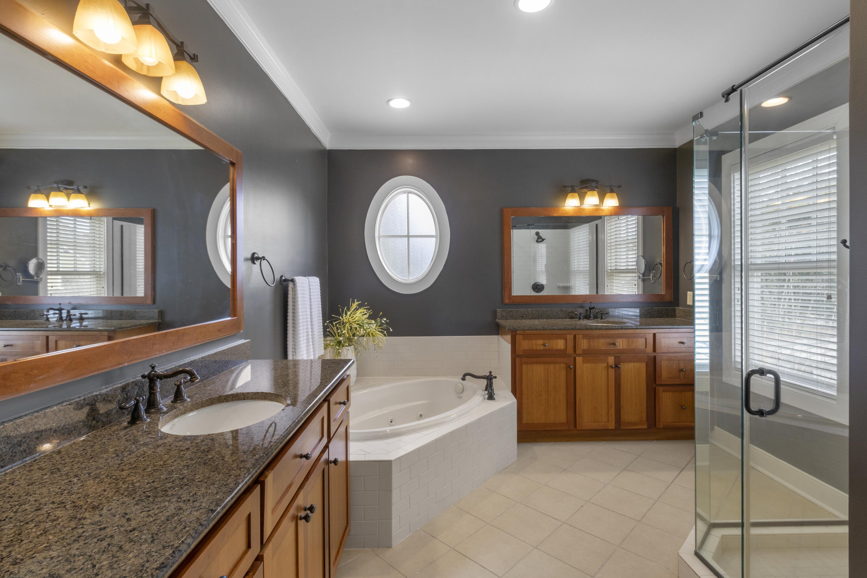 WILD HERON - Residential