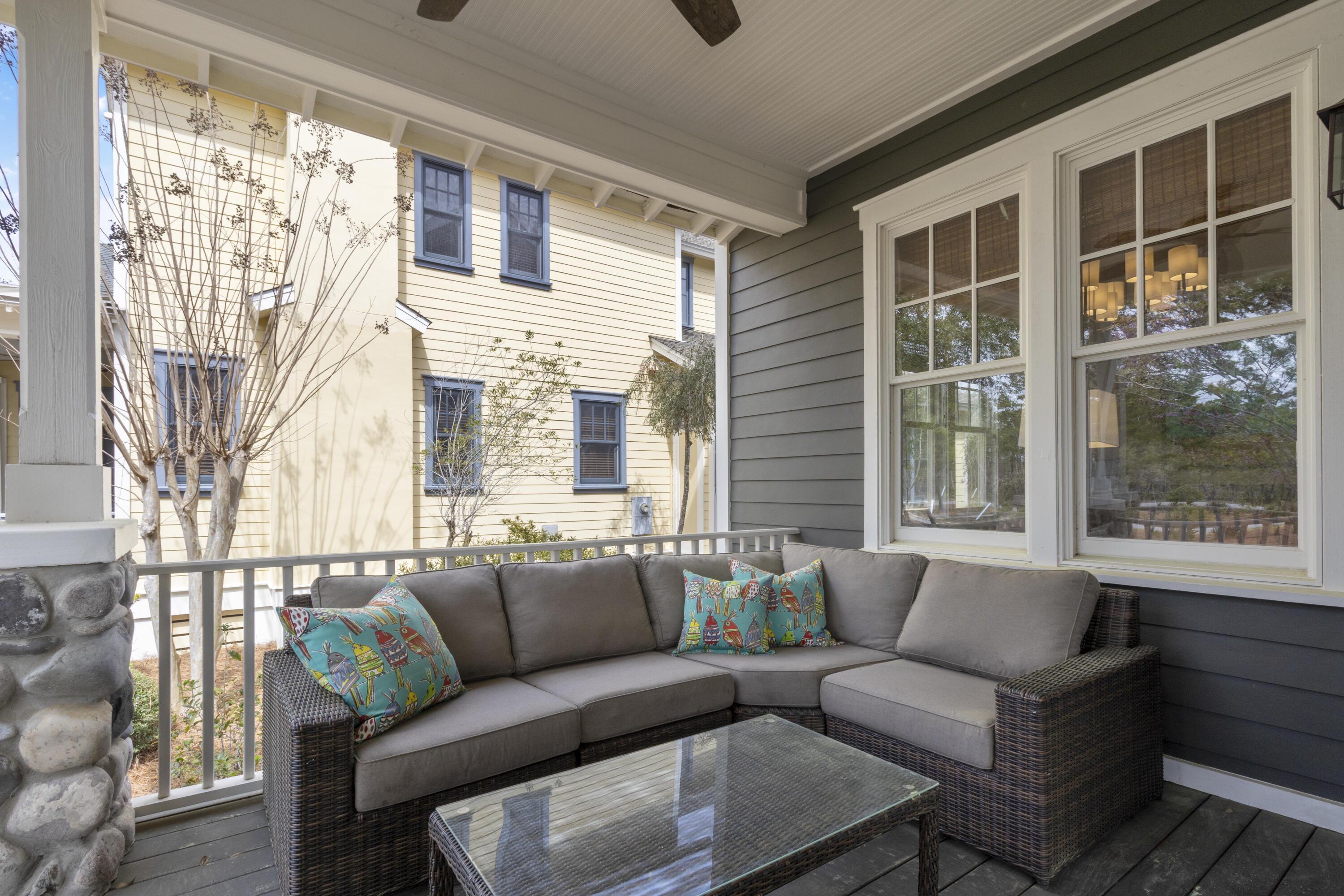 WILD HERON - Residential