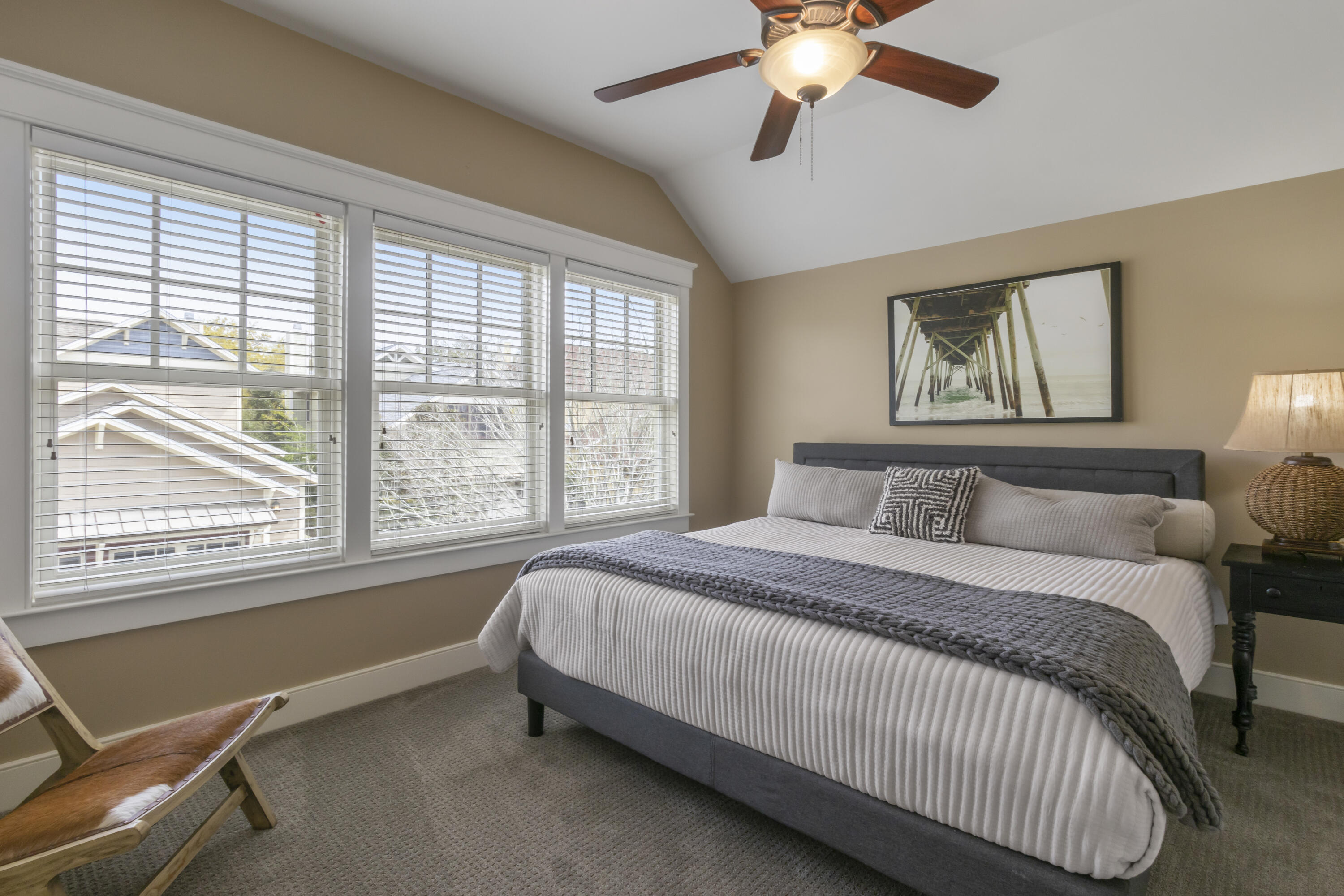 WILD HERON - Residential