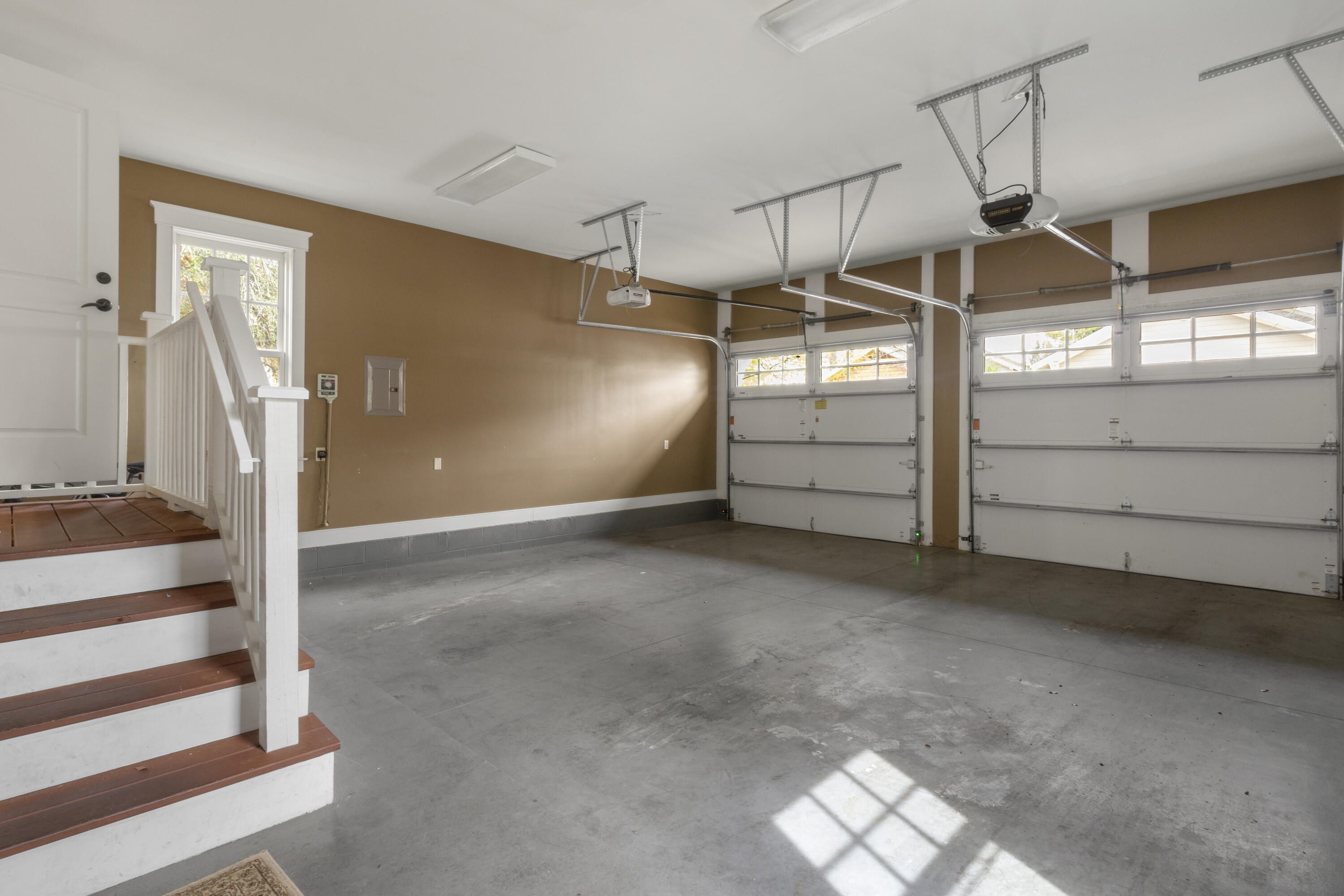 WILD HERON - Residential