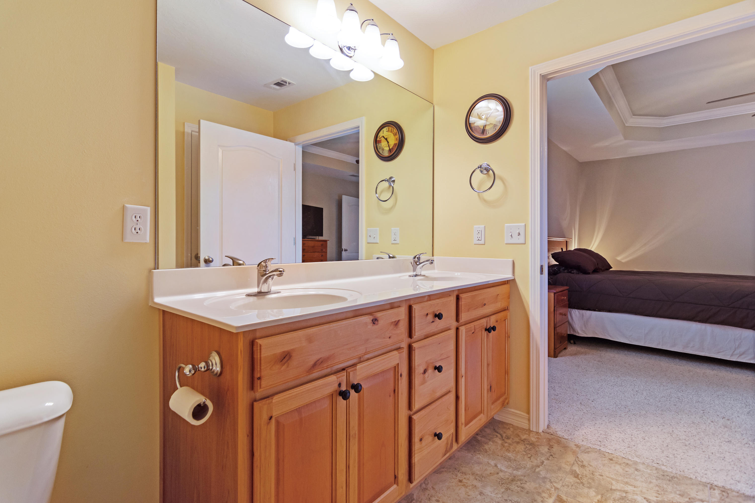 GARDEN CITY - Residential