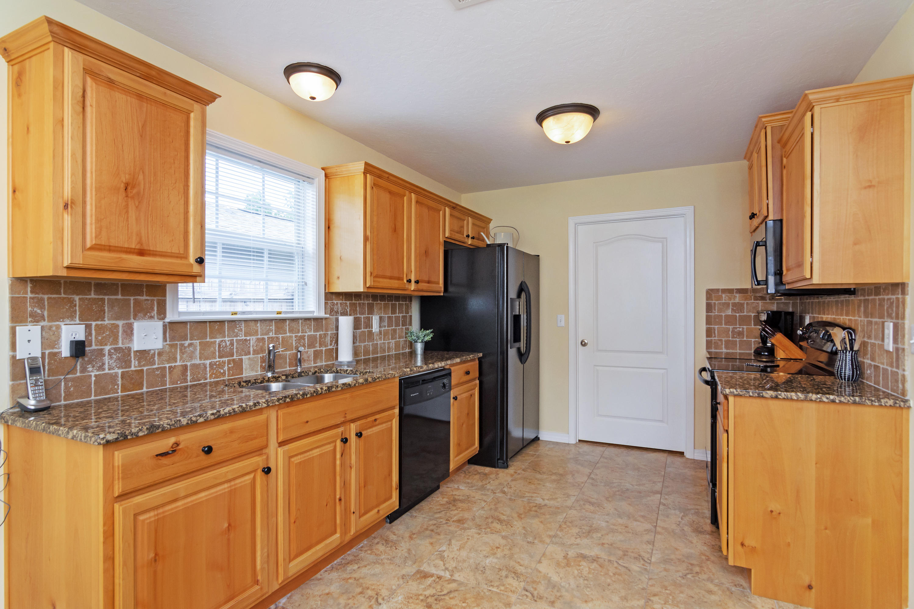 GARDEN CITY - Residential