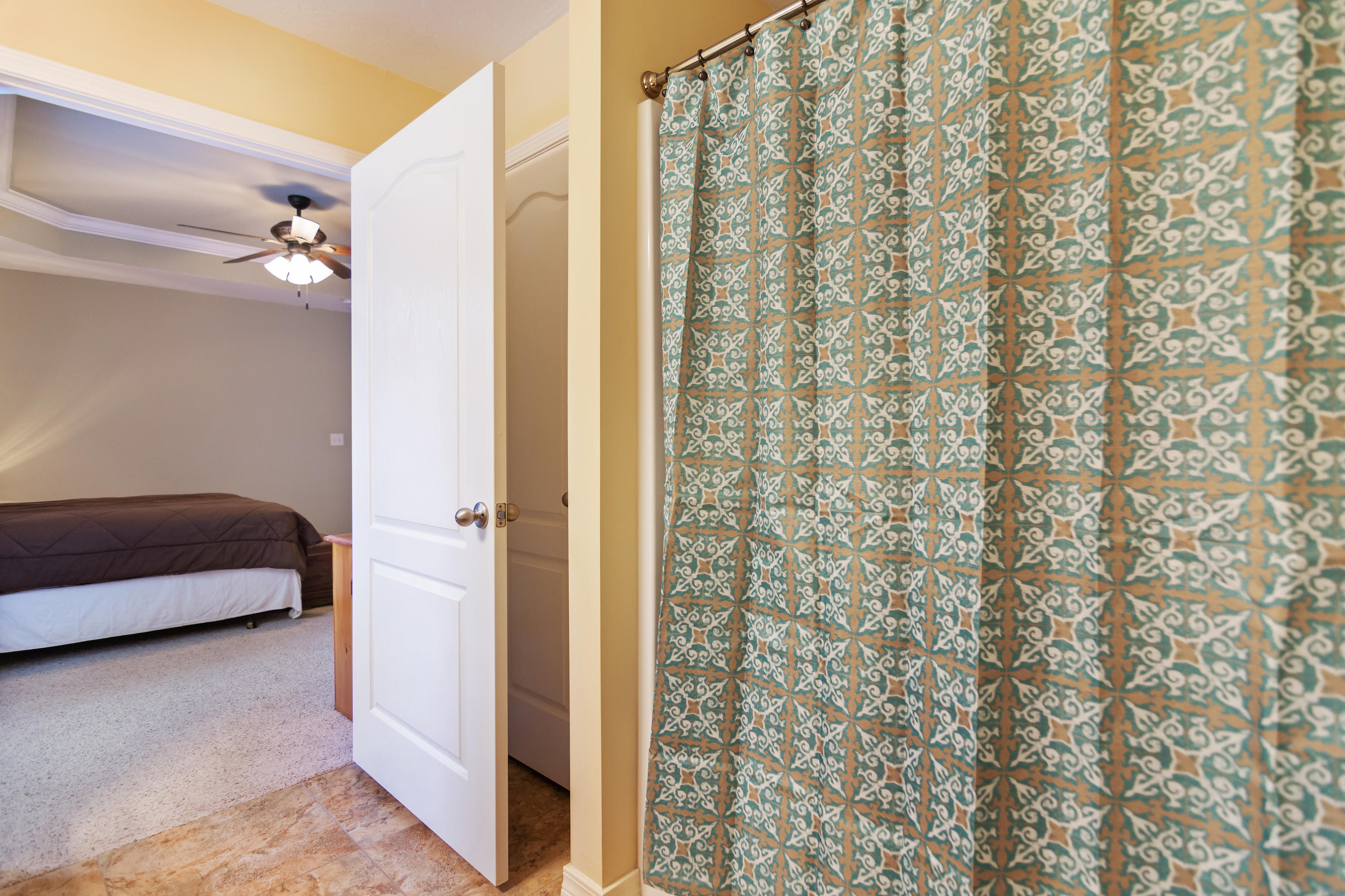 GARDEN CITY - Residential