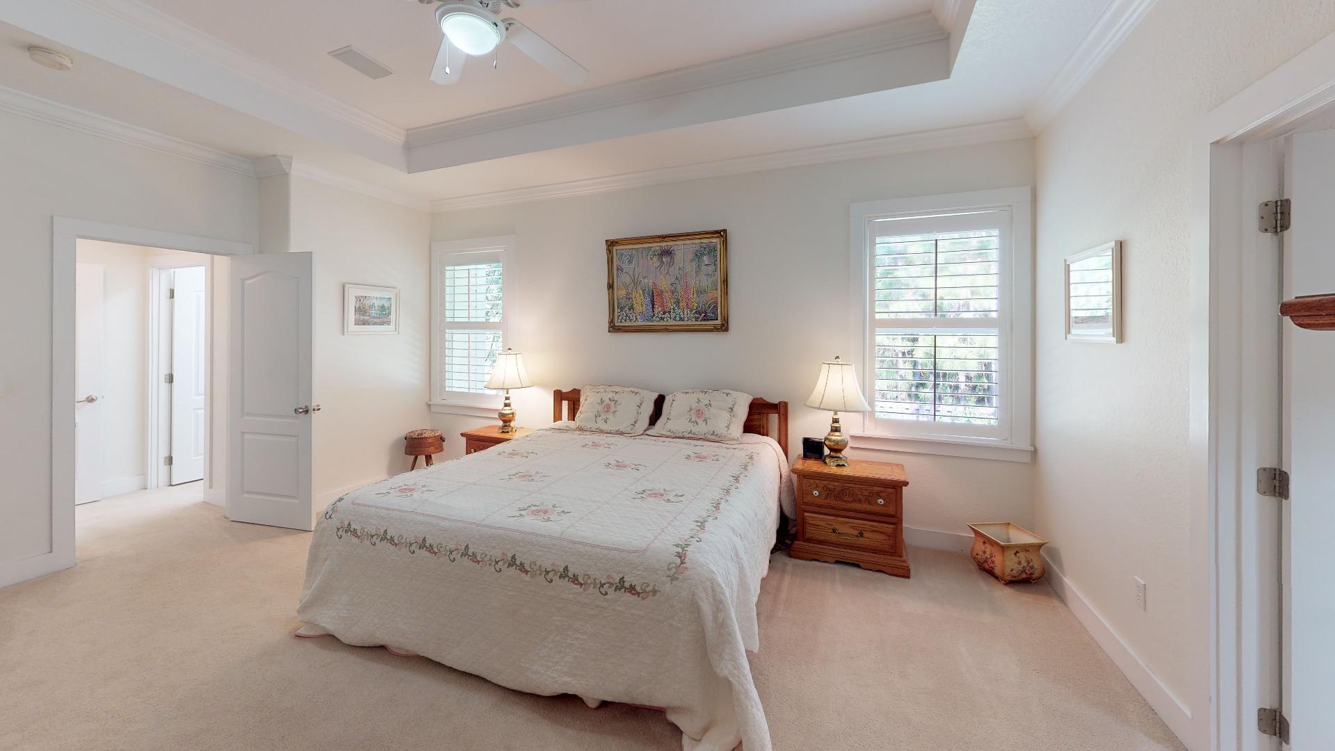 DANA POINTE - Residential