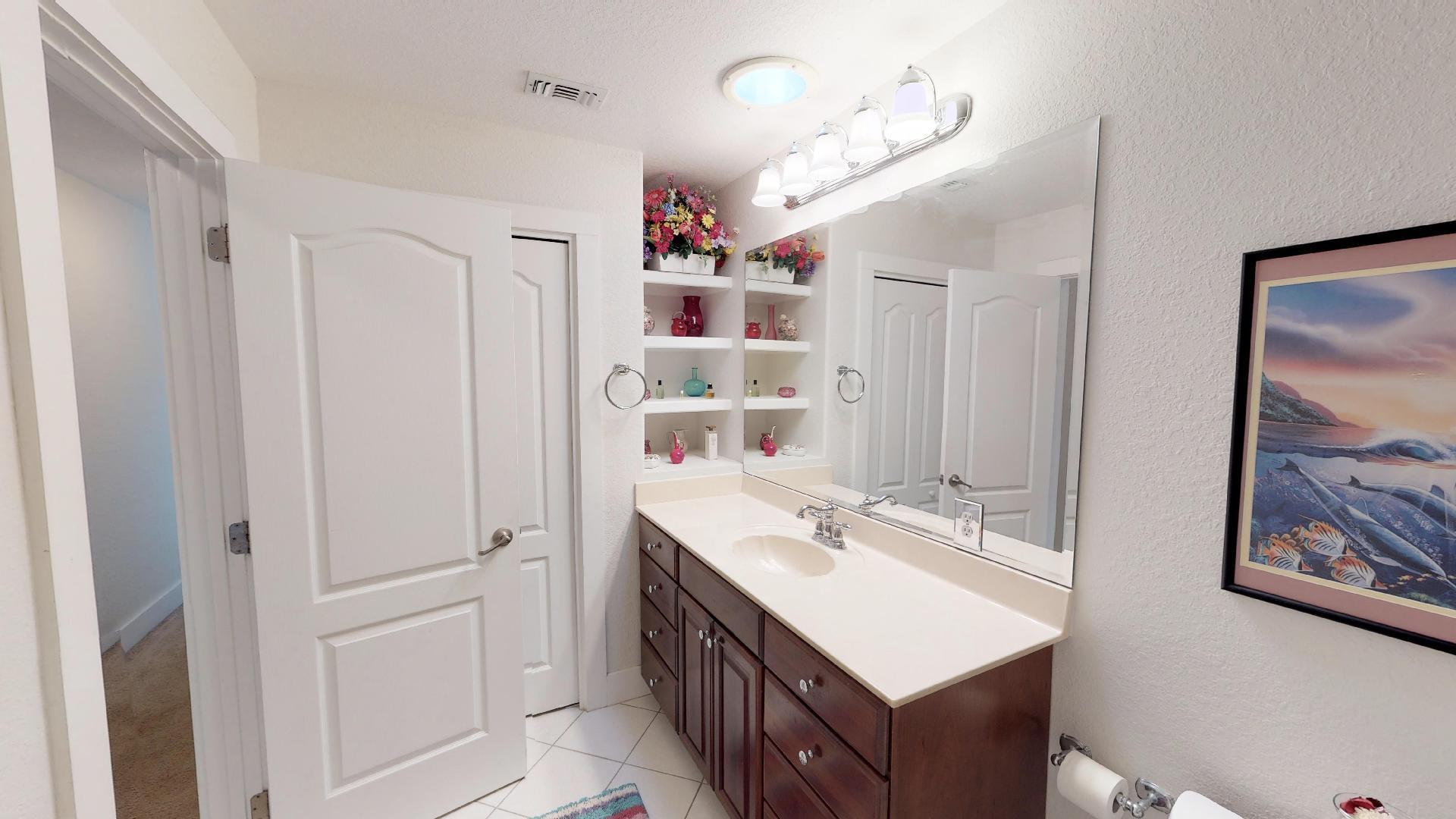 DANA POINTE - Residential
