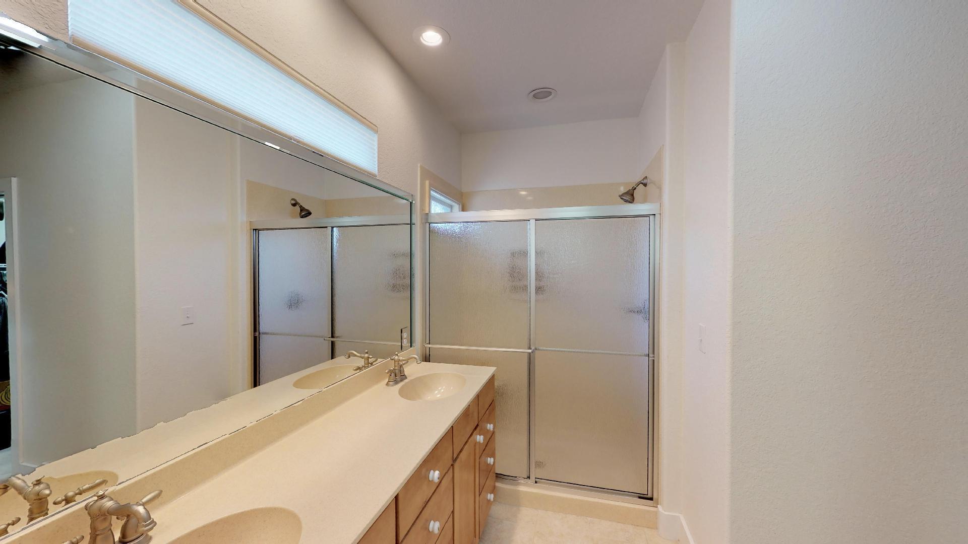 DANA POINTE - Residential