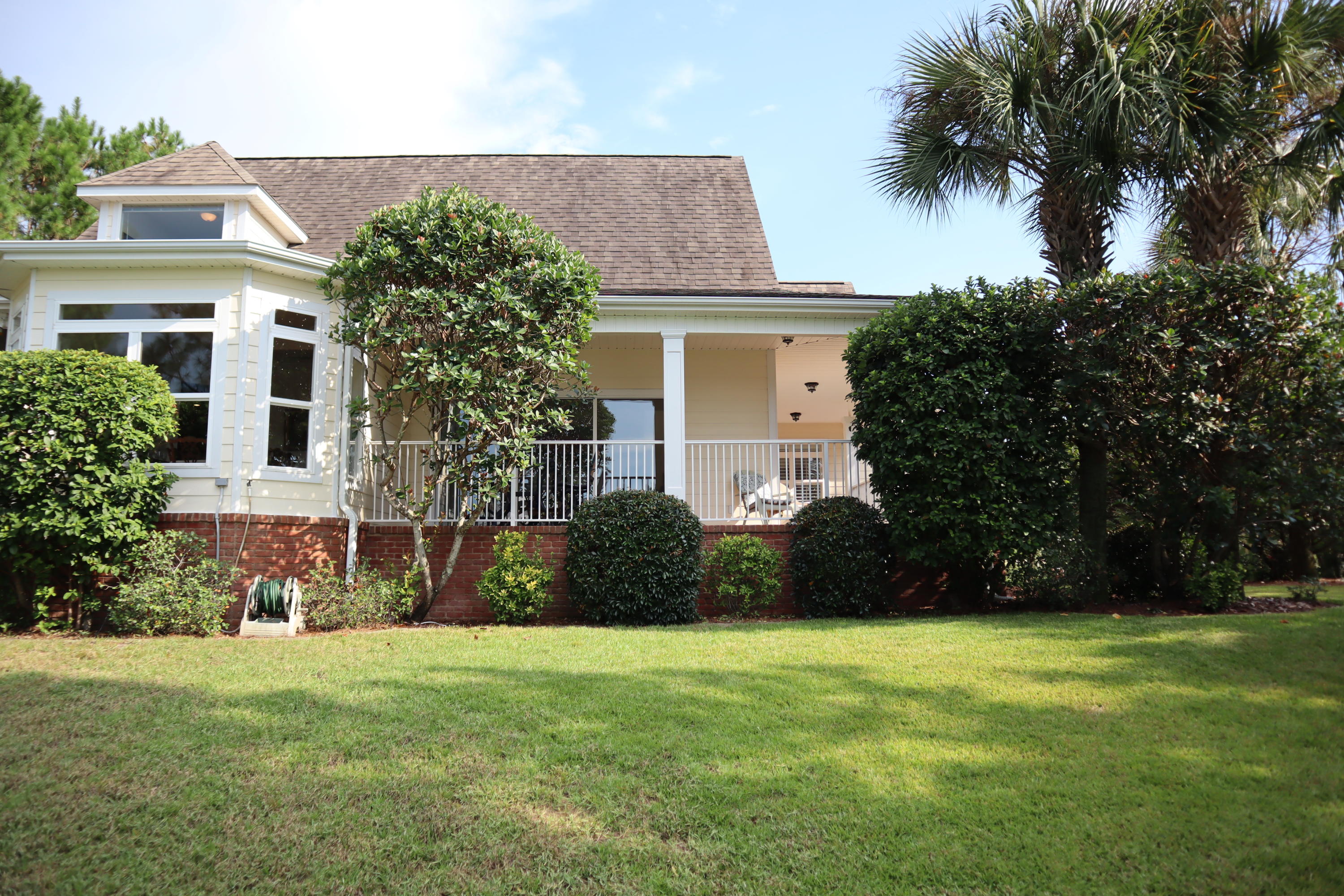 DANA POINTE - Residential