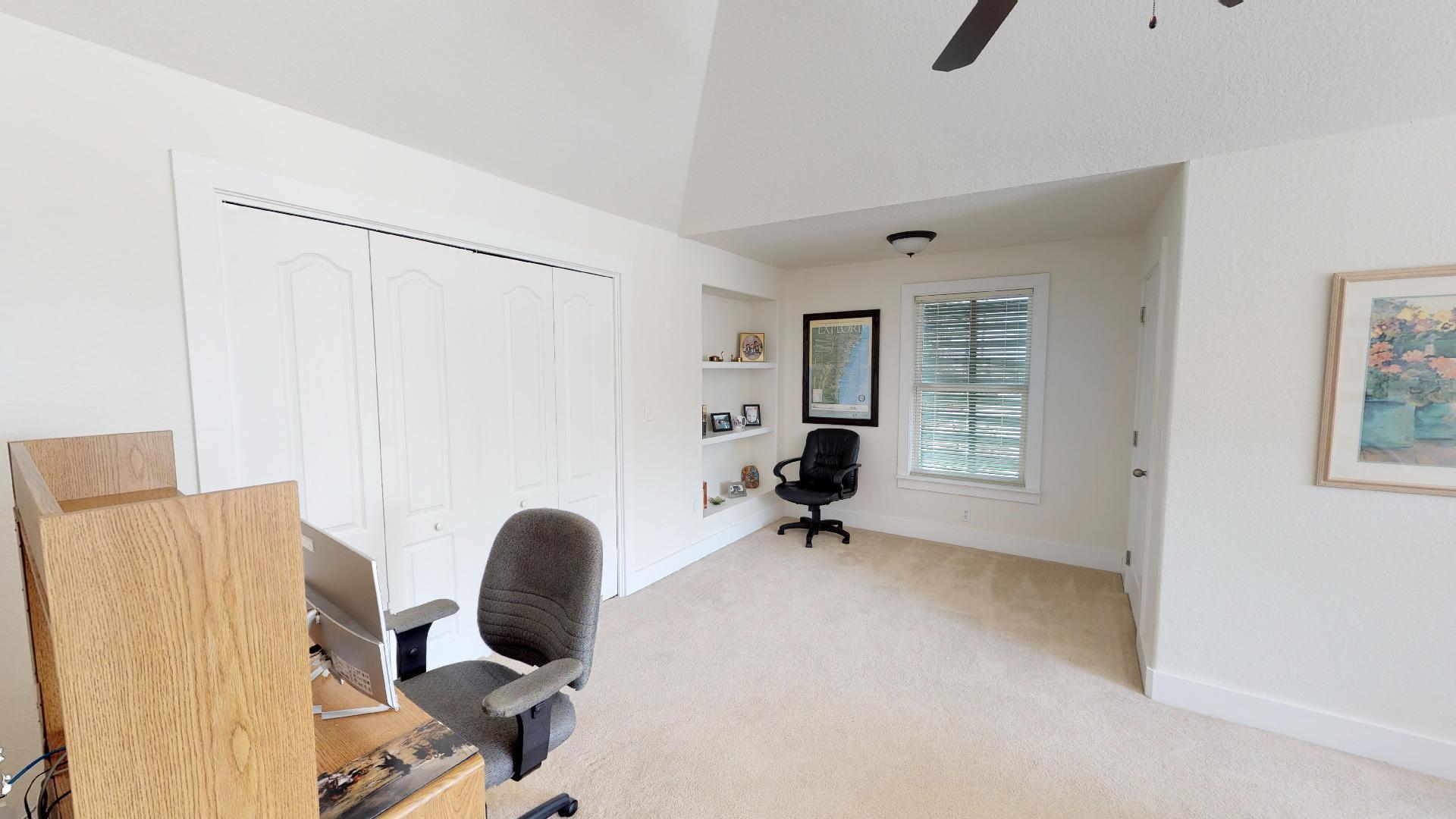 DANA POINTE - Residential