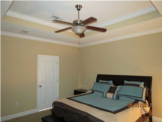 ROLLING RIDGE - Residential Lease