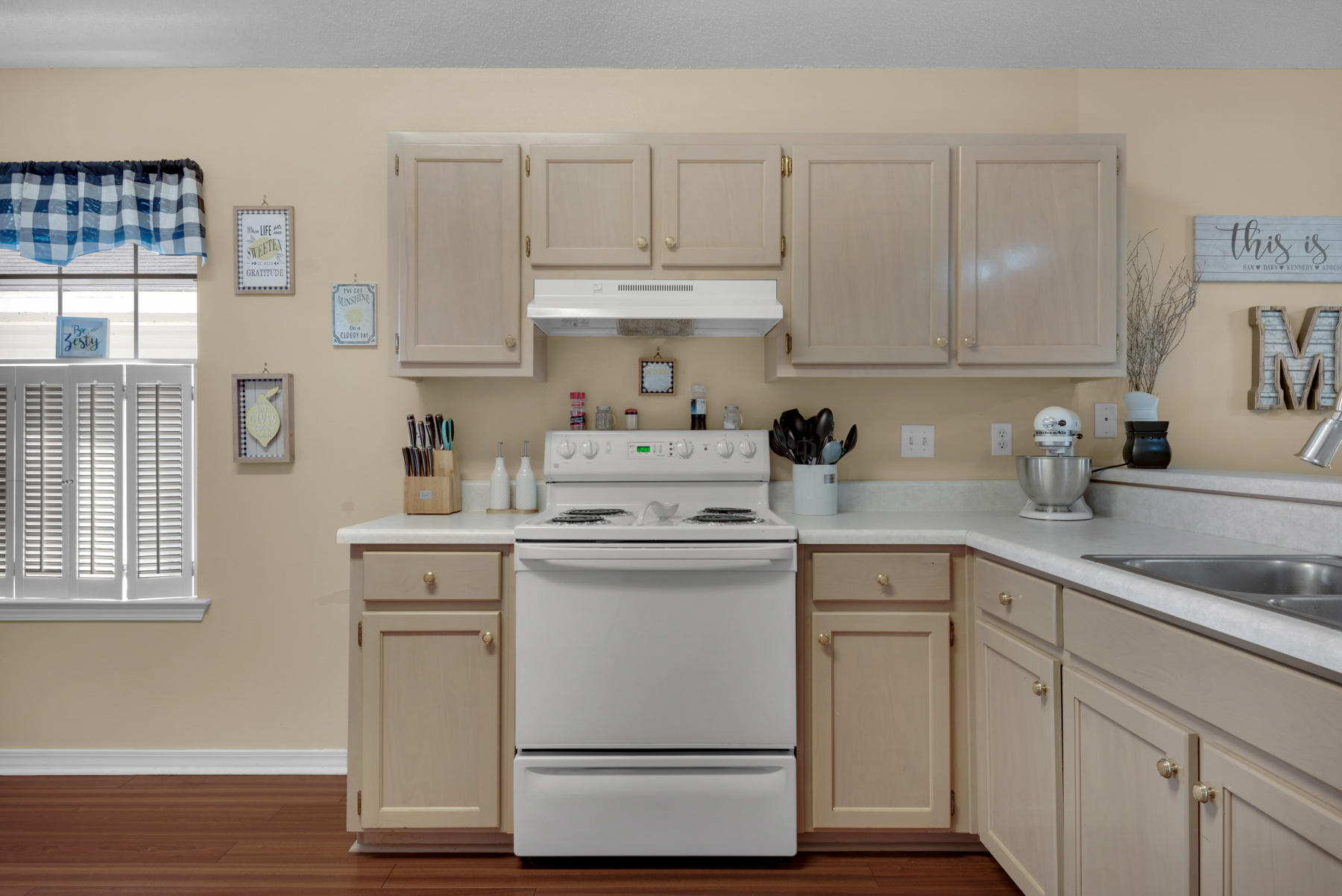 WATERFORD ESTATES S/D - Residential