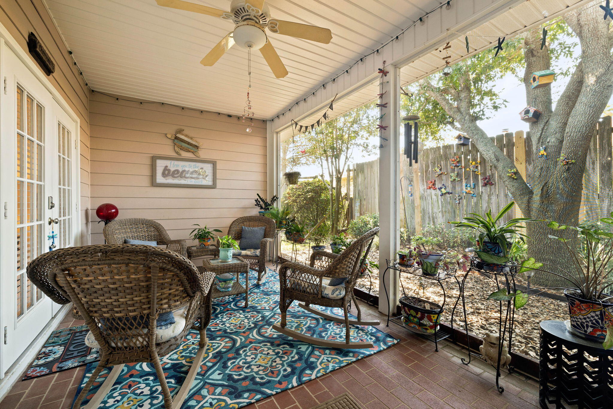 DIAMOND LAKES - Residential