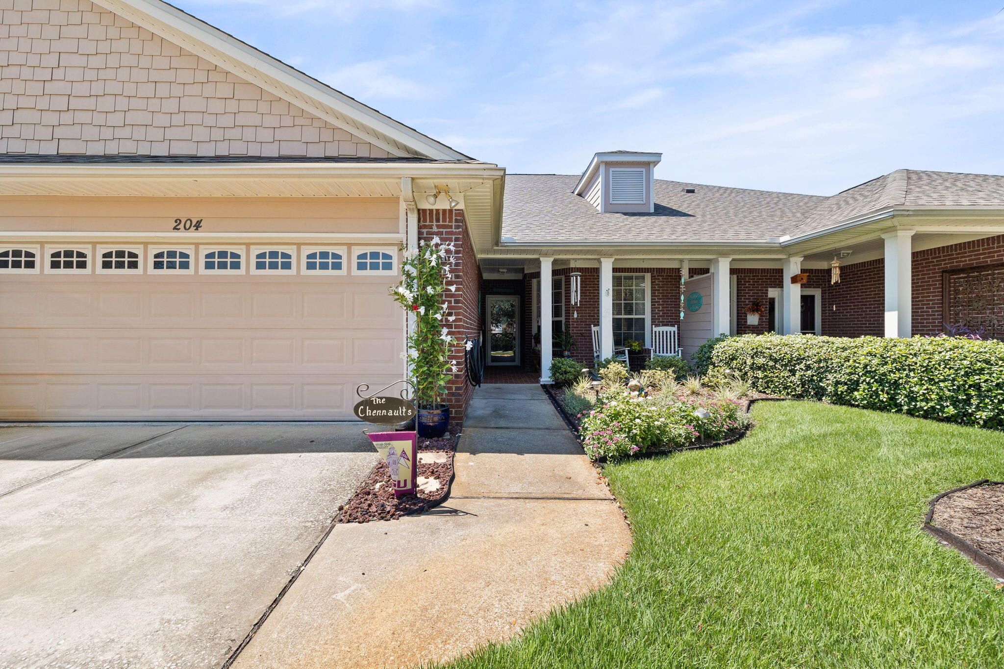 DIAMOND LAKES - Residential