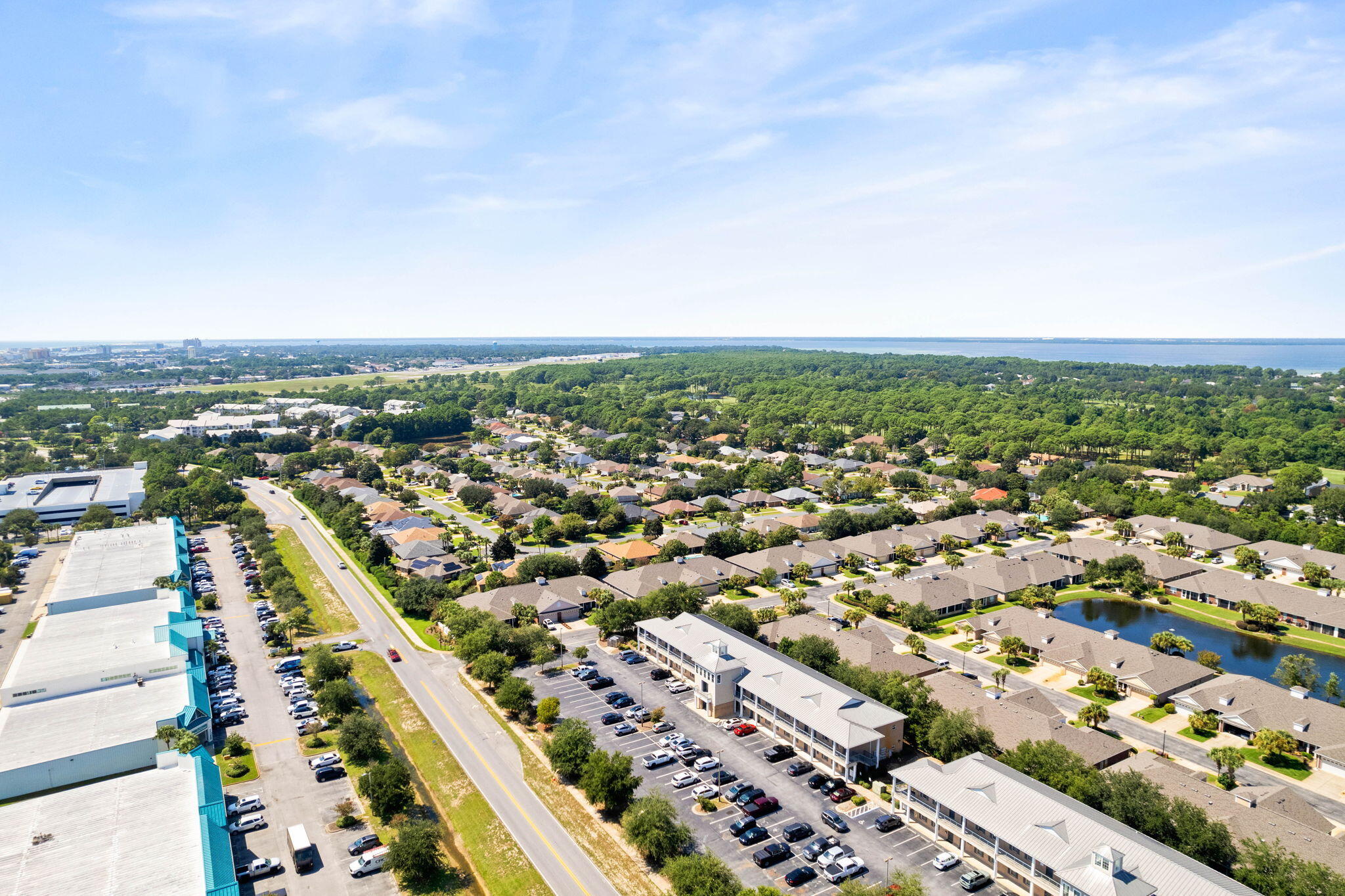 DIAMOND LAKES - Residential