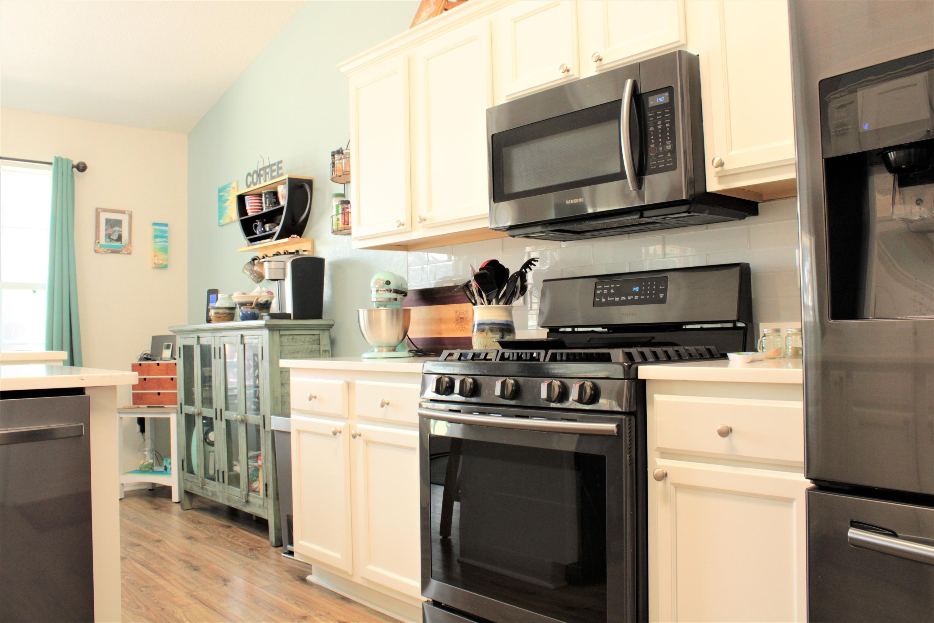 BAYSIDE - Residential