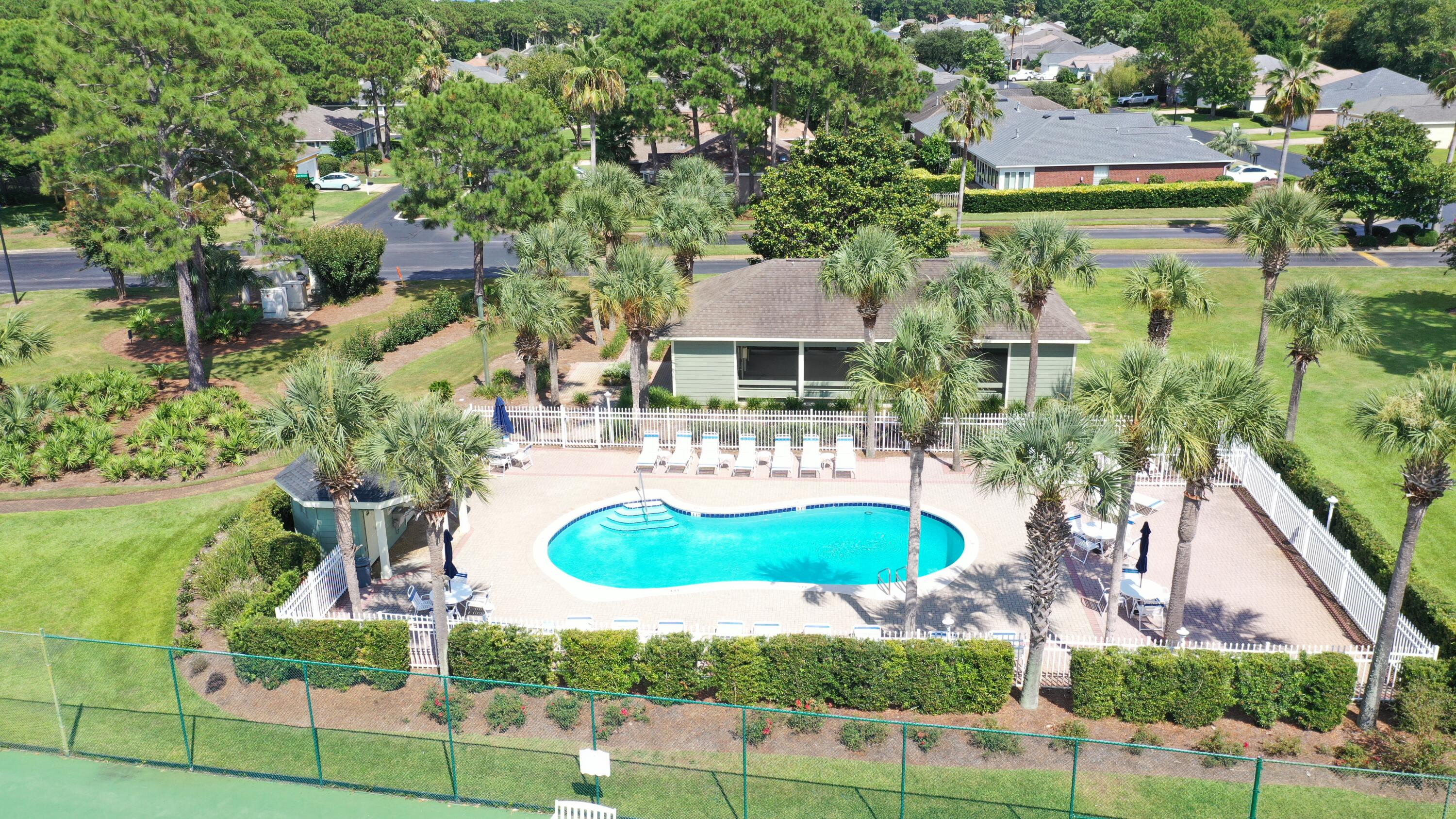 BAYSIDE - Residential